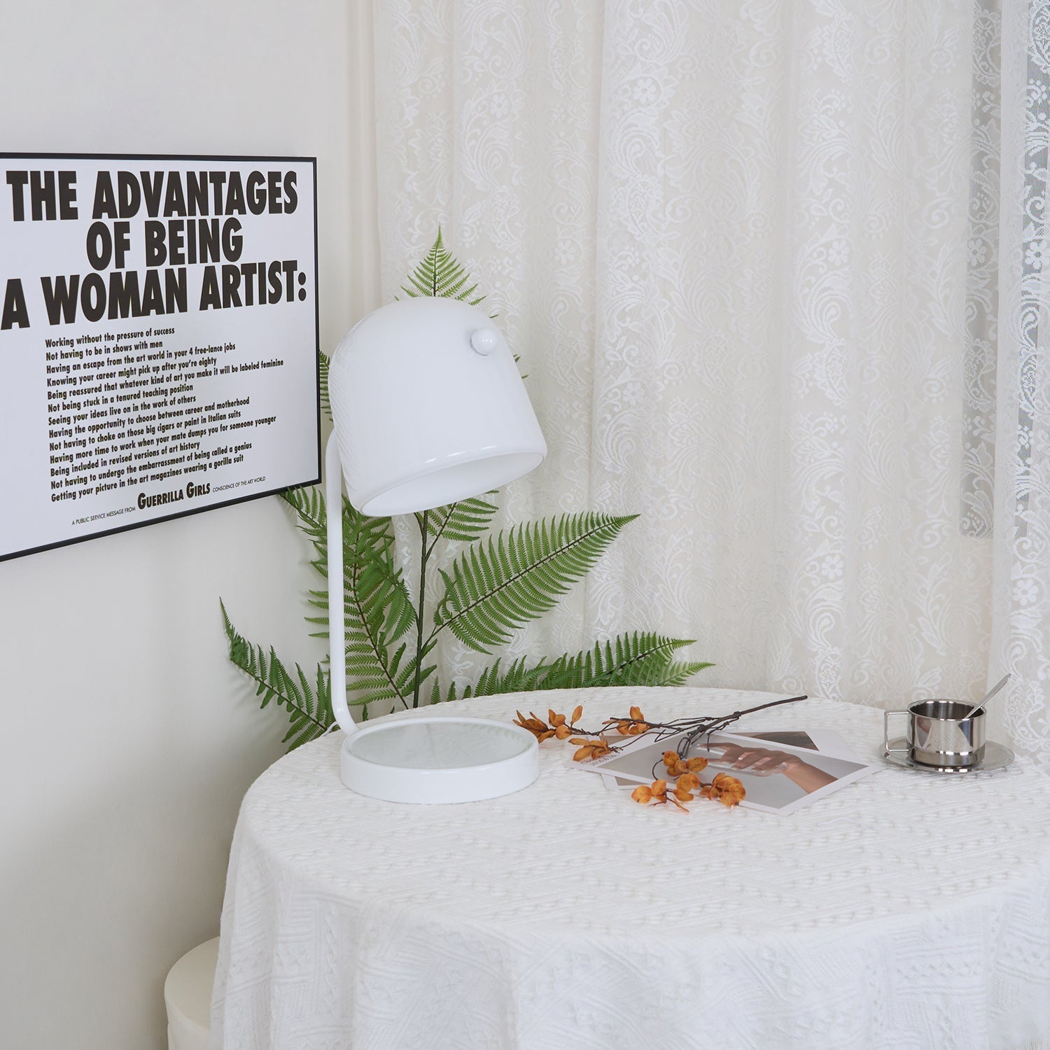 Nova Modern Glass Table Light - Letslighting