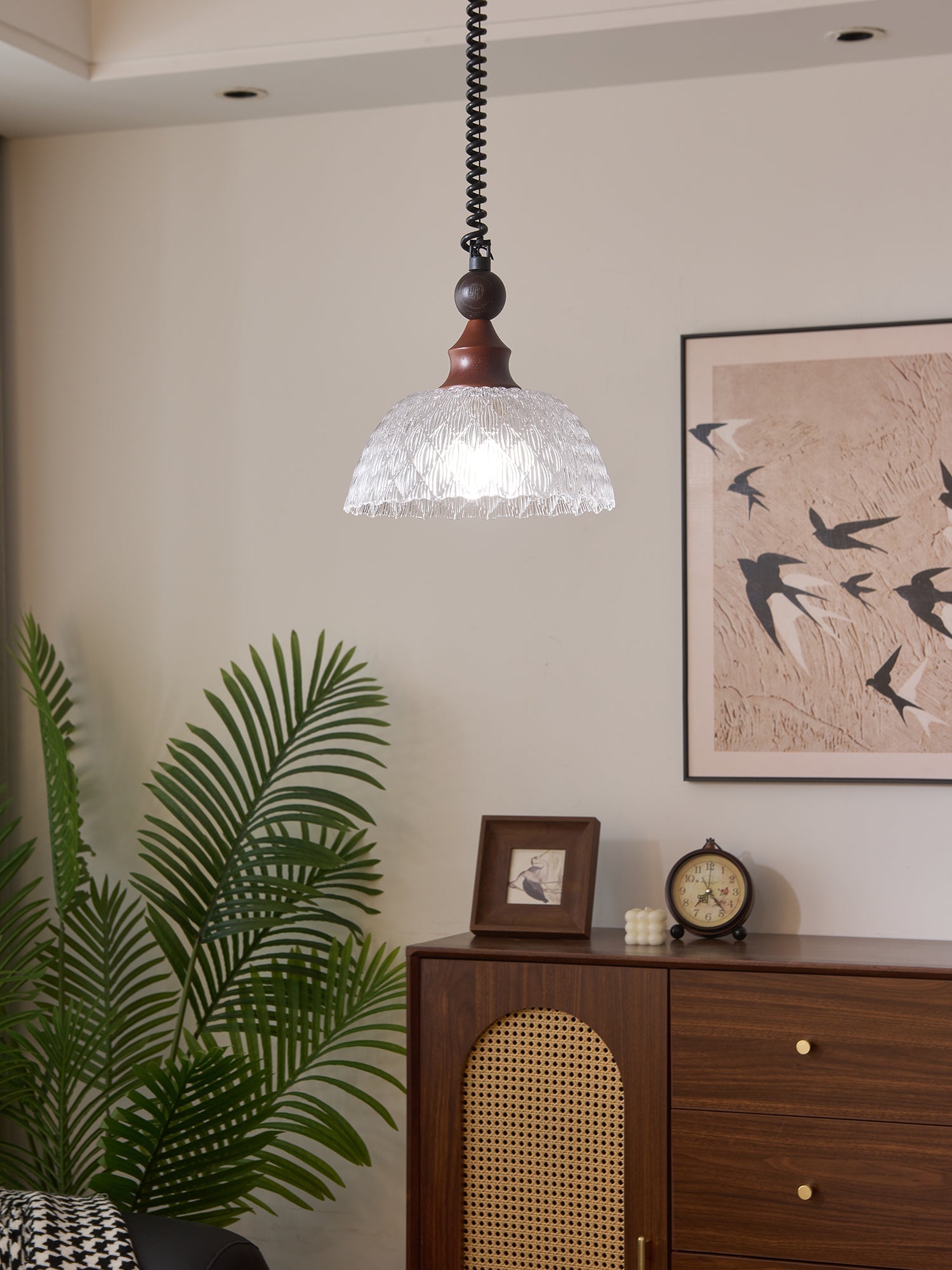 Nydoreth Elegance Vintage Art Wood Pendant Lamp - Letslighting