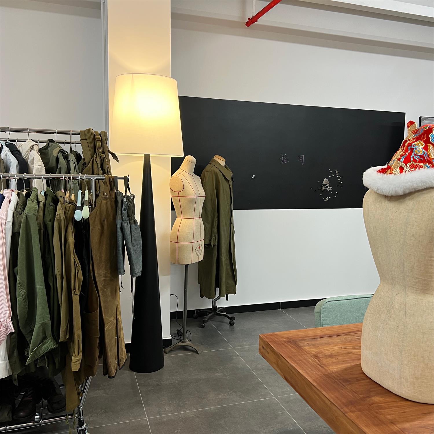 Bravia Fabric Minimalist Floor Lamp - Letslighting