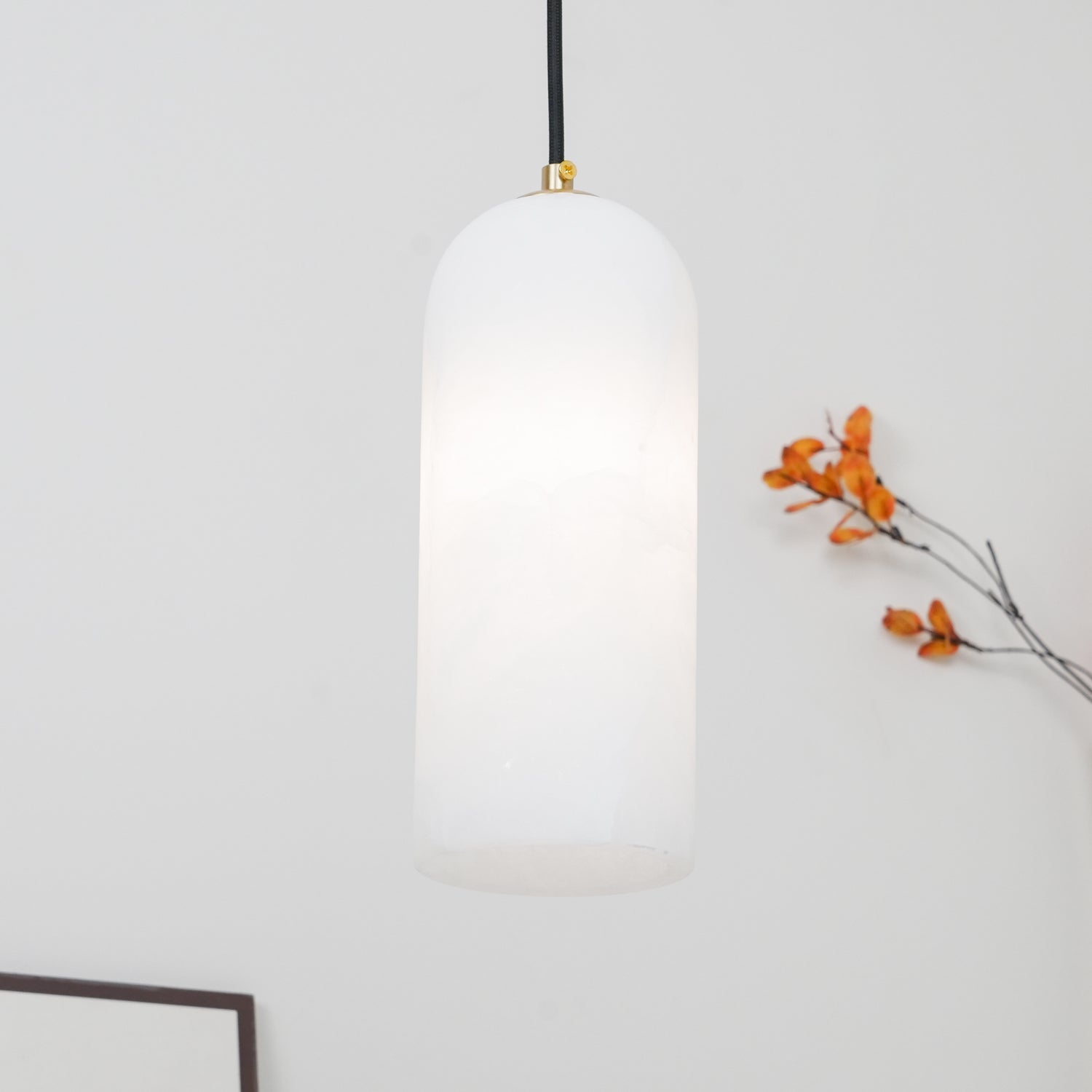 Hecate Pendant Light Alabaster