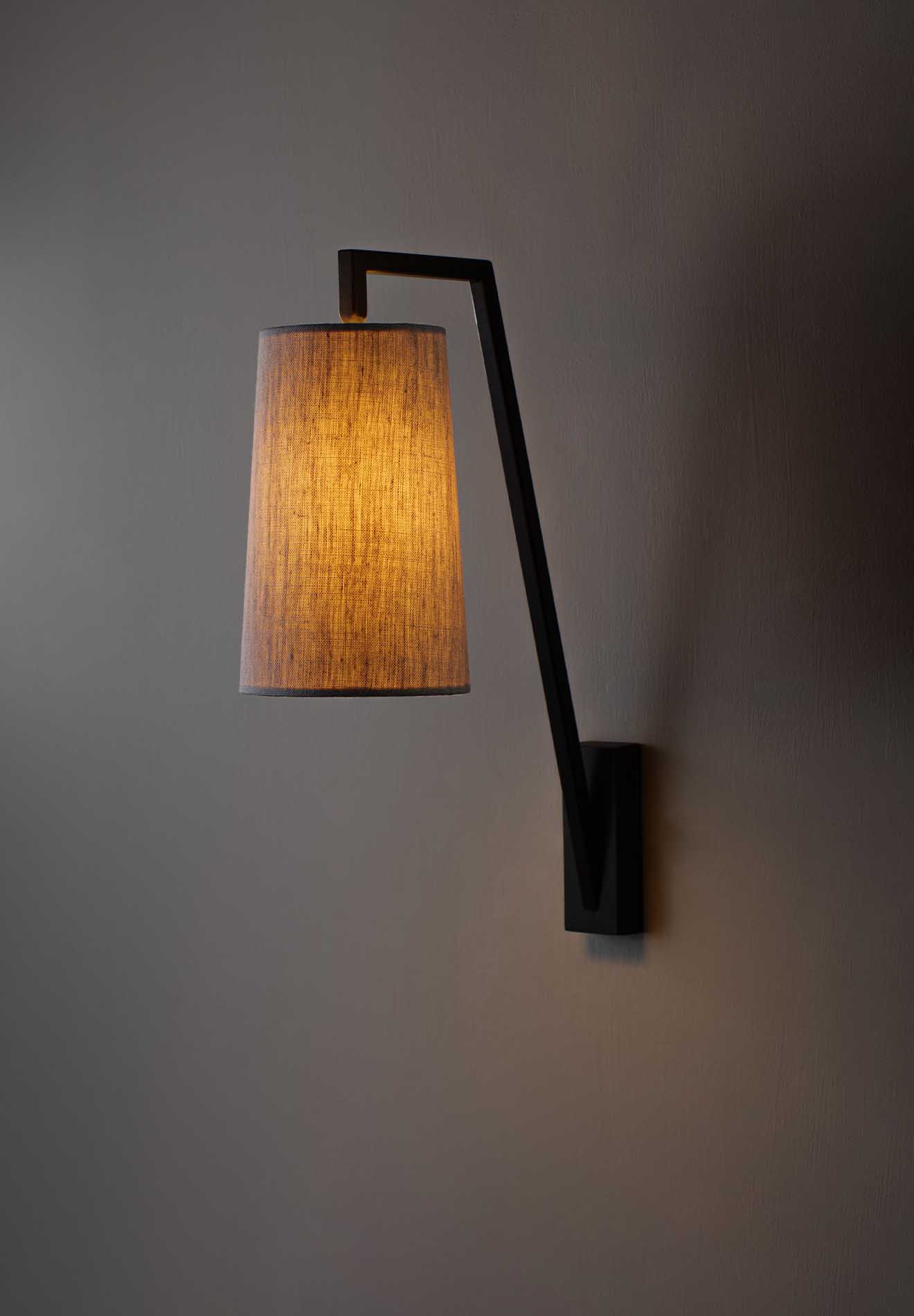 Myvarira Modern Minimalist Brass Fabric Wall Lamp - Letslighting