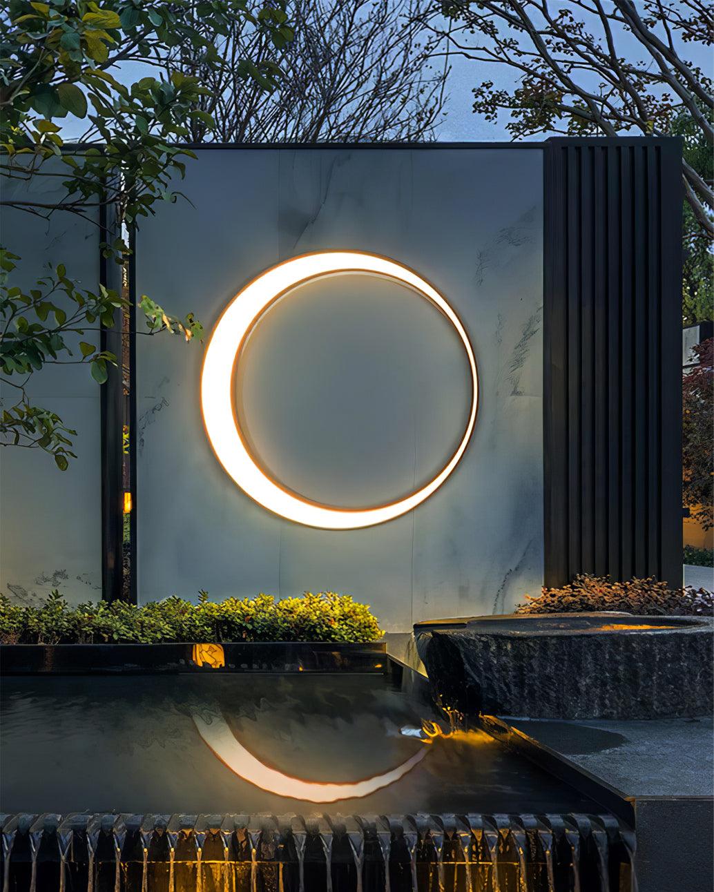 Zathee Circular LED Outdoor Wall Light - Letslighting