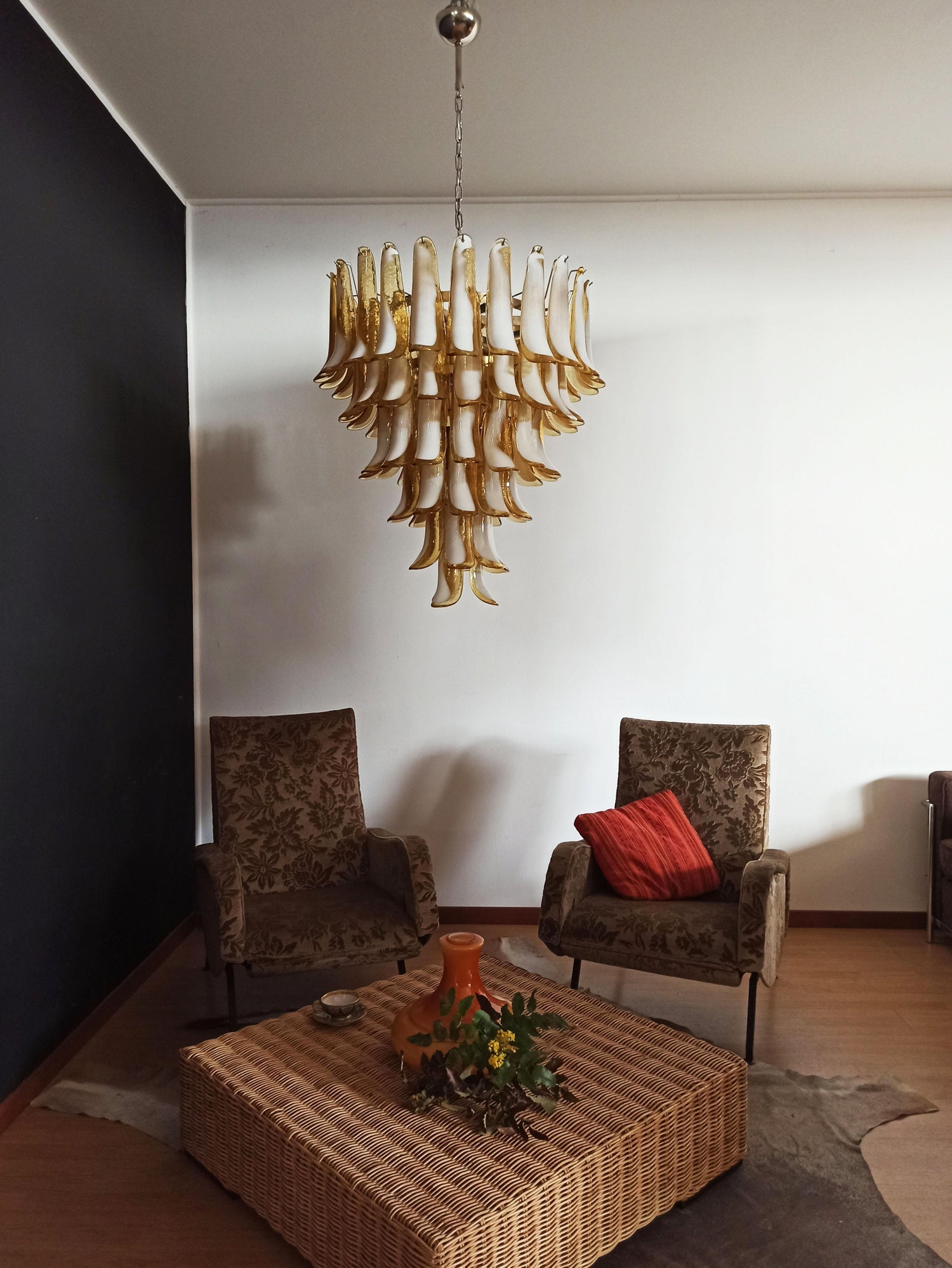 Alsorisra Postmodern Luxury Petal Glass Chandelier - Letslighting