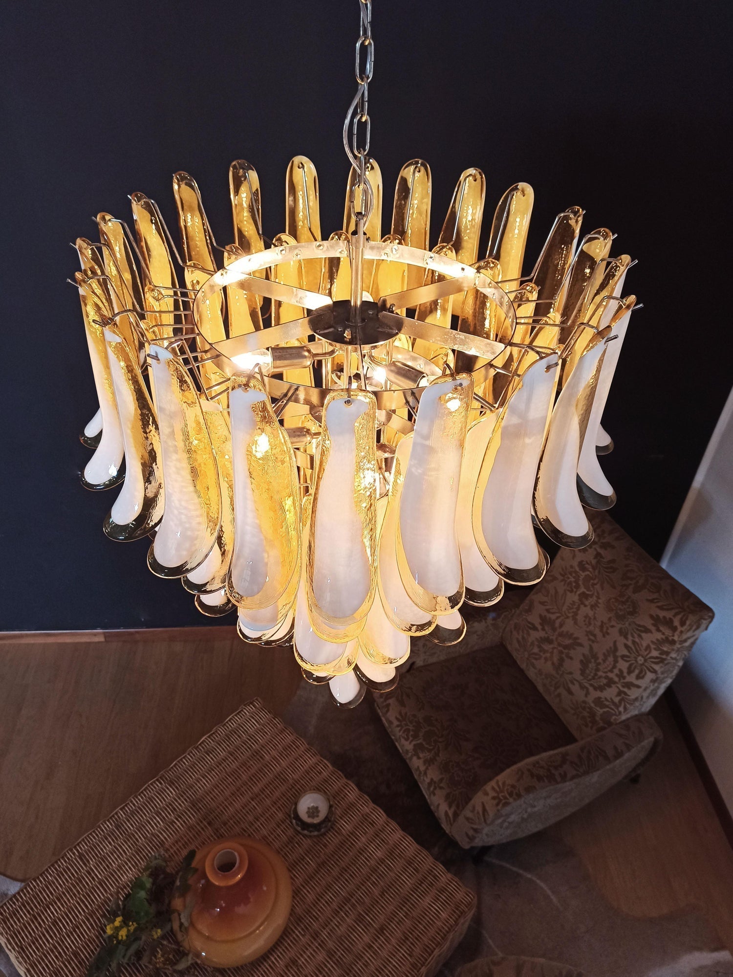 Alsorisra Postmodern Luxury Petal Glass Chandelier - Letslighting