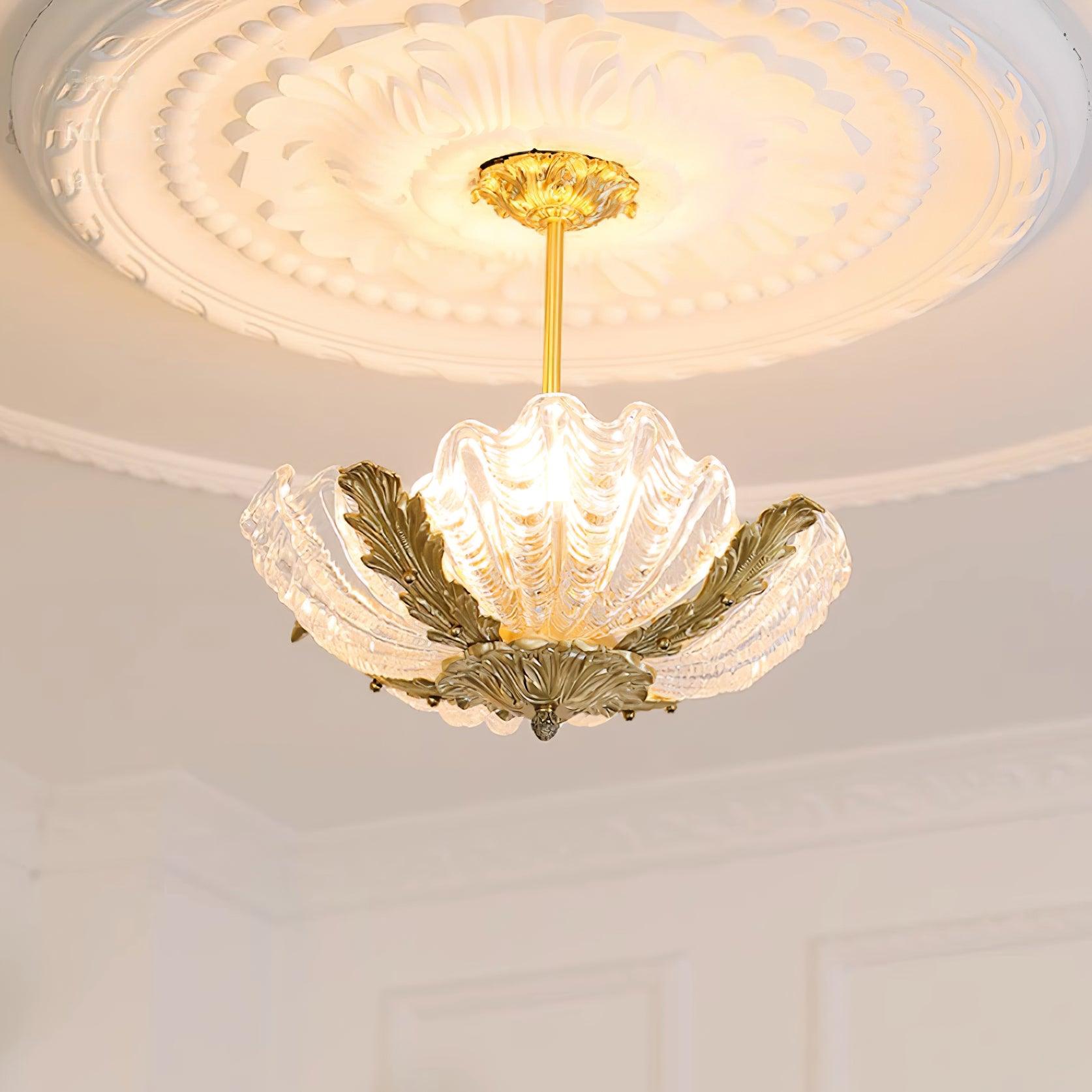 Pendant Lamp Pink Murano Shell with Brass Baroque Artistic Flair