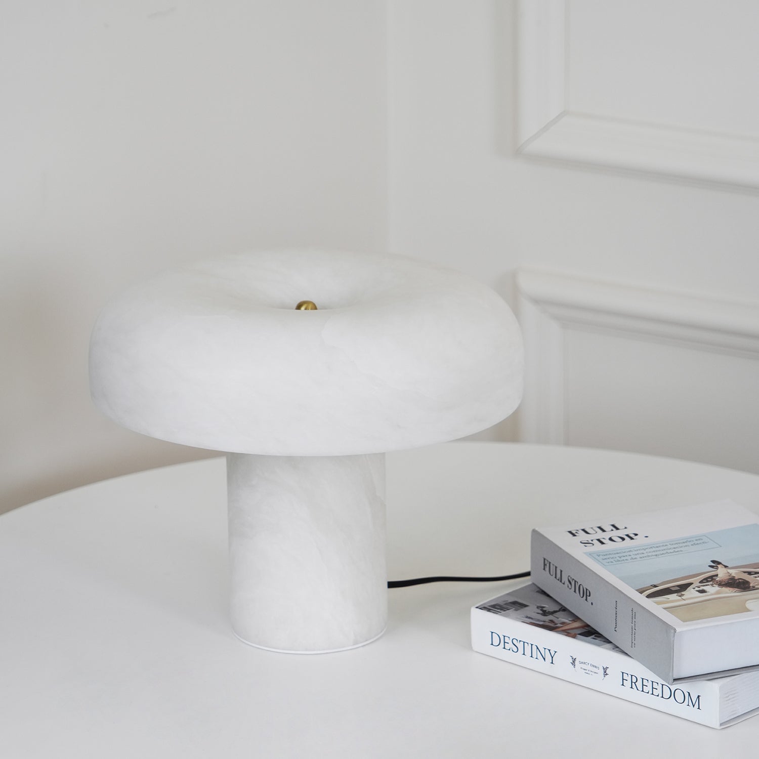 Ivvinos Tentacle Alabaster Table Lamp - Letslighting
