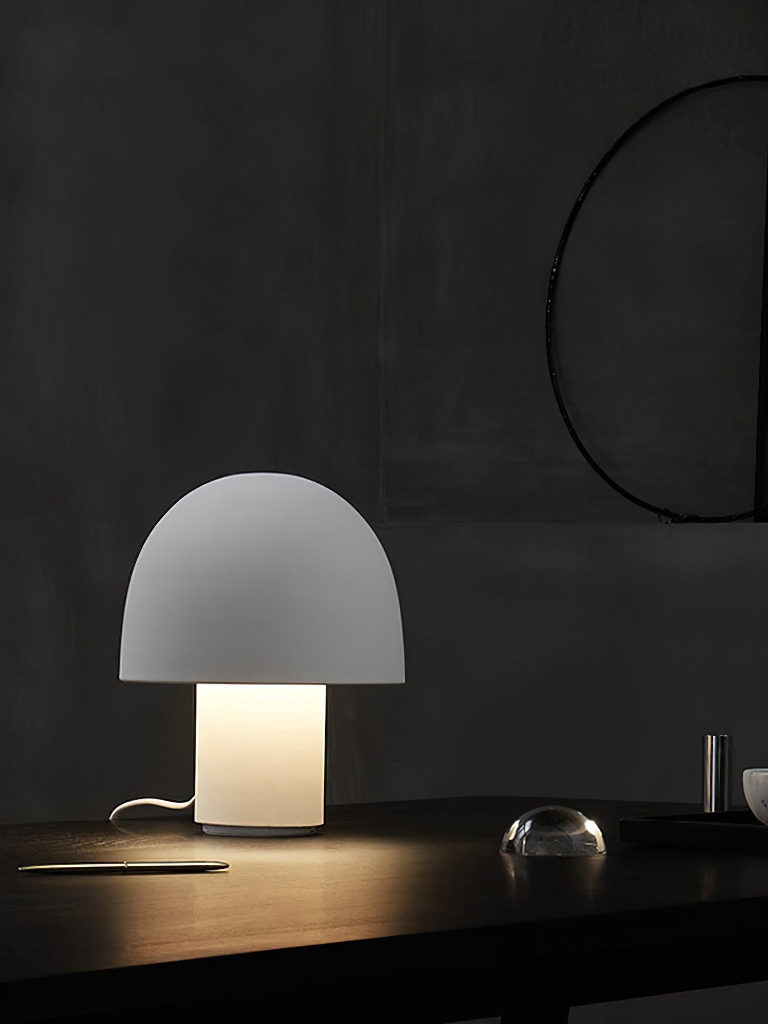 Lumoen Retro Table Lamp - Letslighting