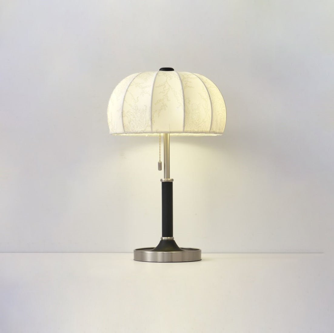 Liorian Wood Fabric Retro Table Lamp - Letslighting