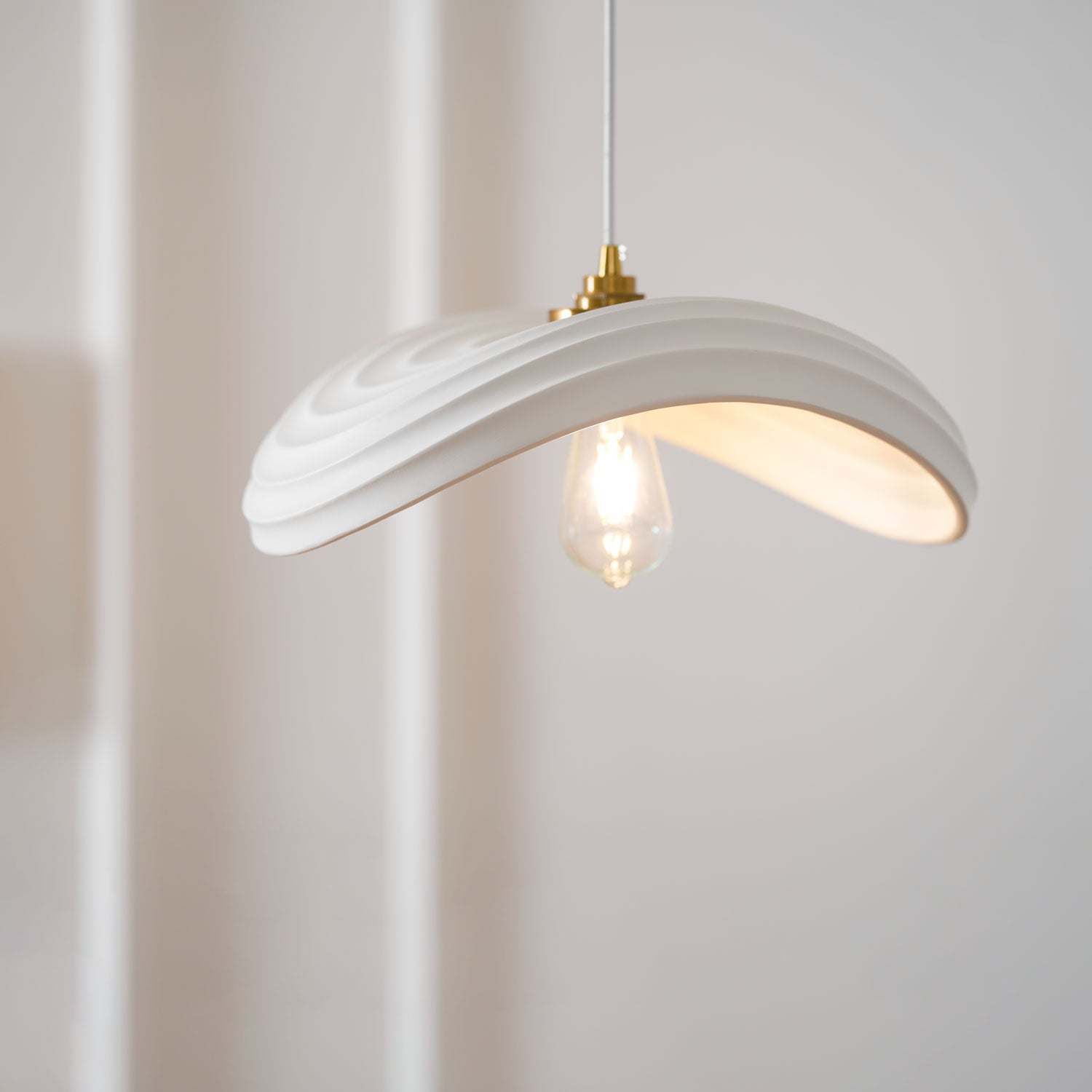 Lila Modern Resin Pendant Light - Letslighting