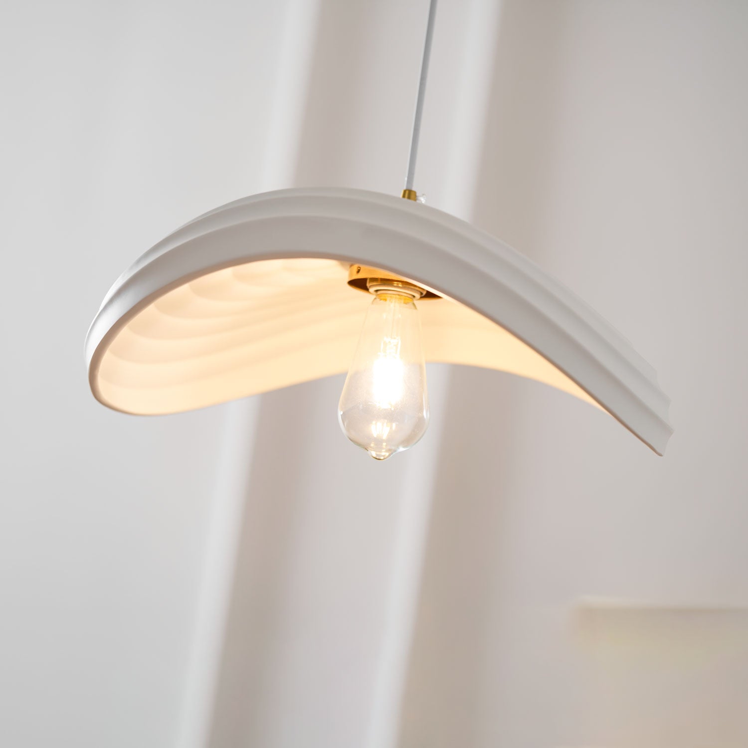 Lila Modern Resin Pendant Light - Letslighting