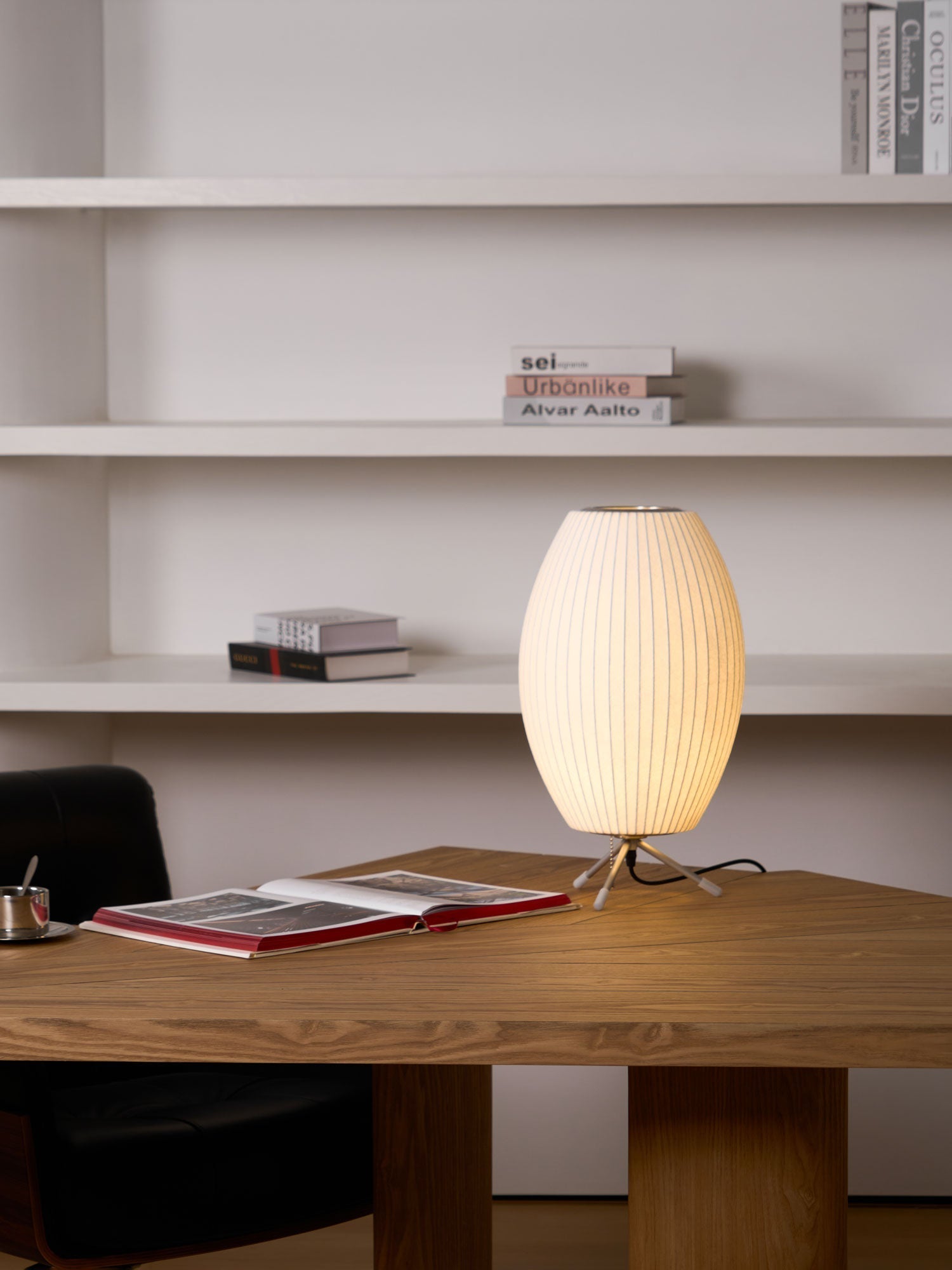 Glinice Steel Minimalist Table Lamp - Letslighting