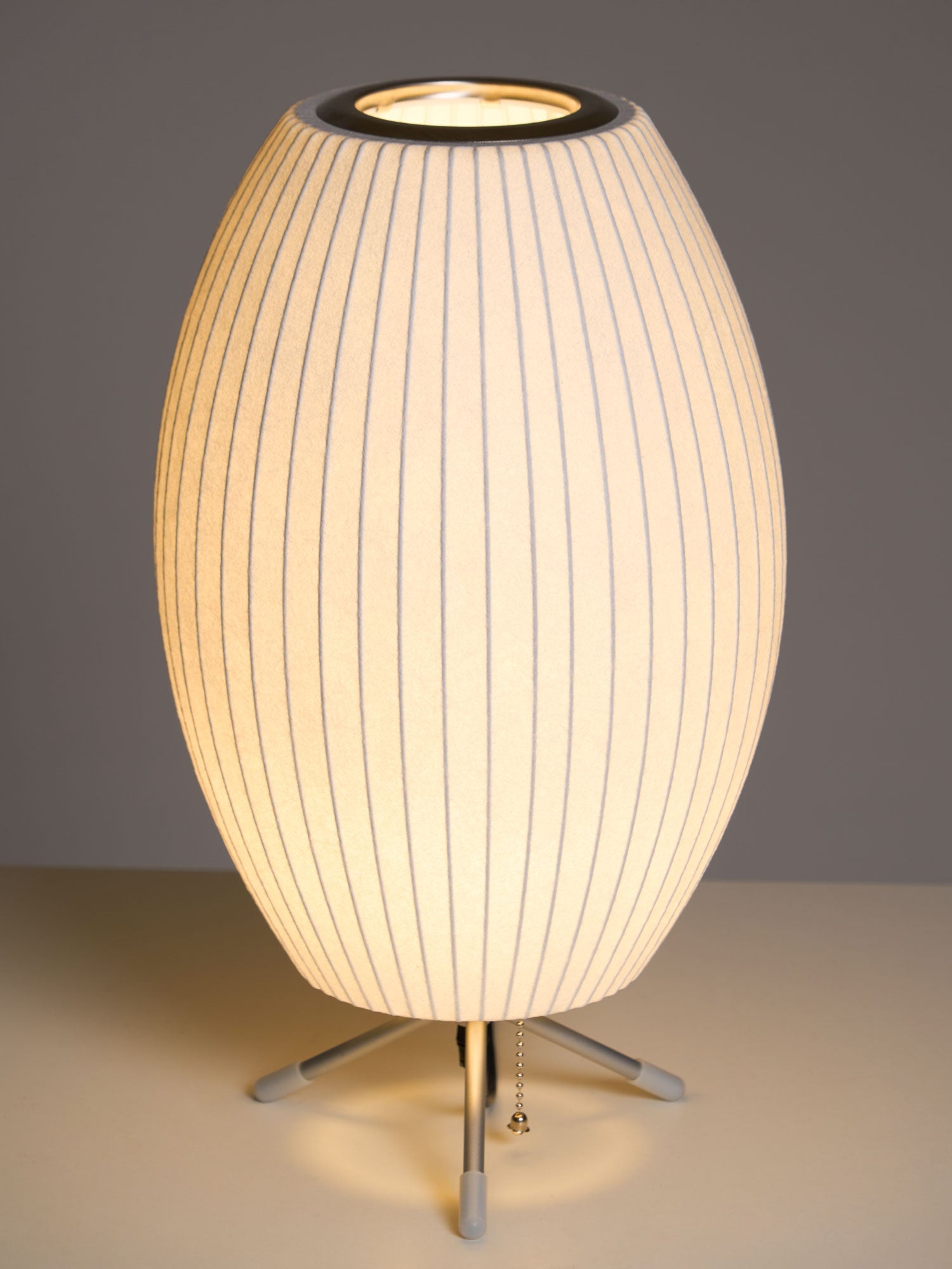 Glinice Steel Minimalist Table Lamp - Letslighting