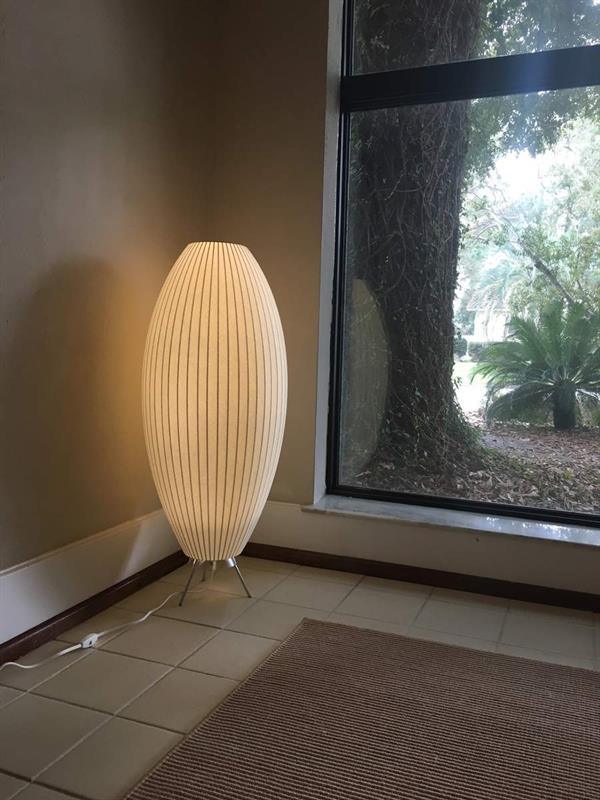 Glinice Steel Minimalist Table Lamp - Letslighting