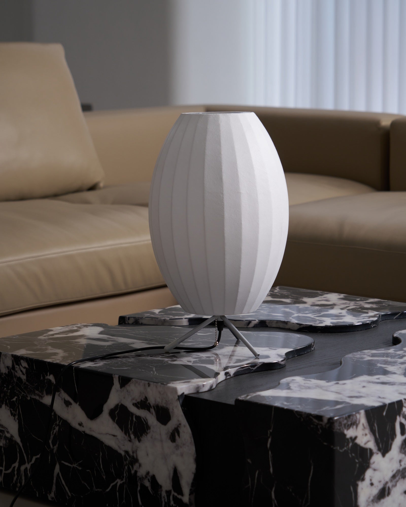Glinice Steel Minimalist Table Lamp - Letslighting