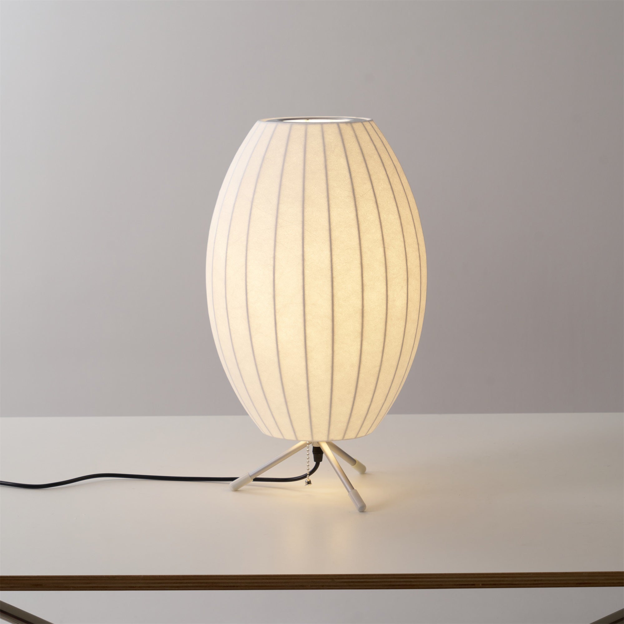 Glinice Steel Minimalist Table Lamp - Letslighting