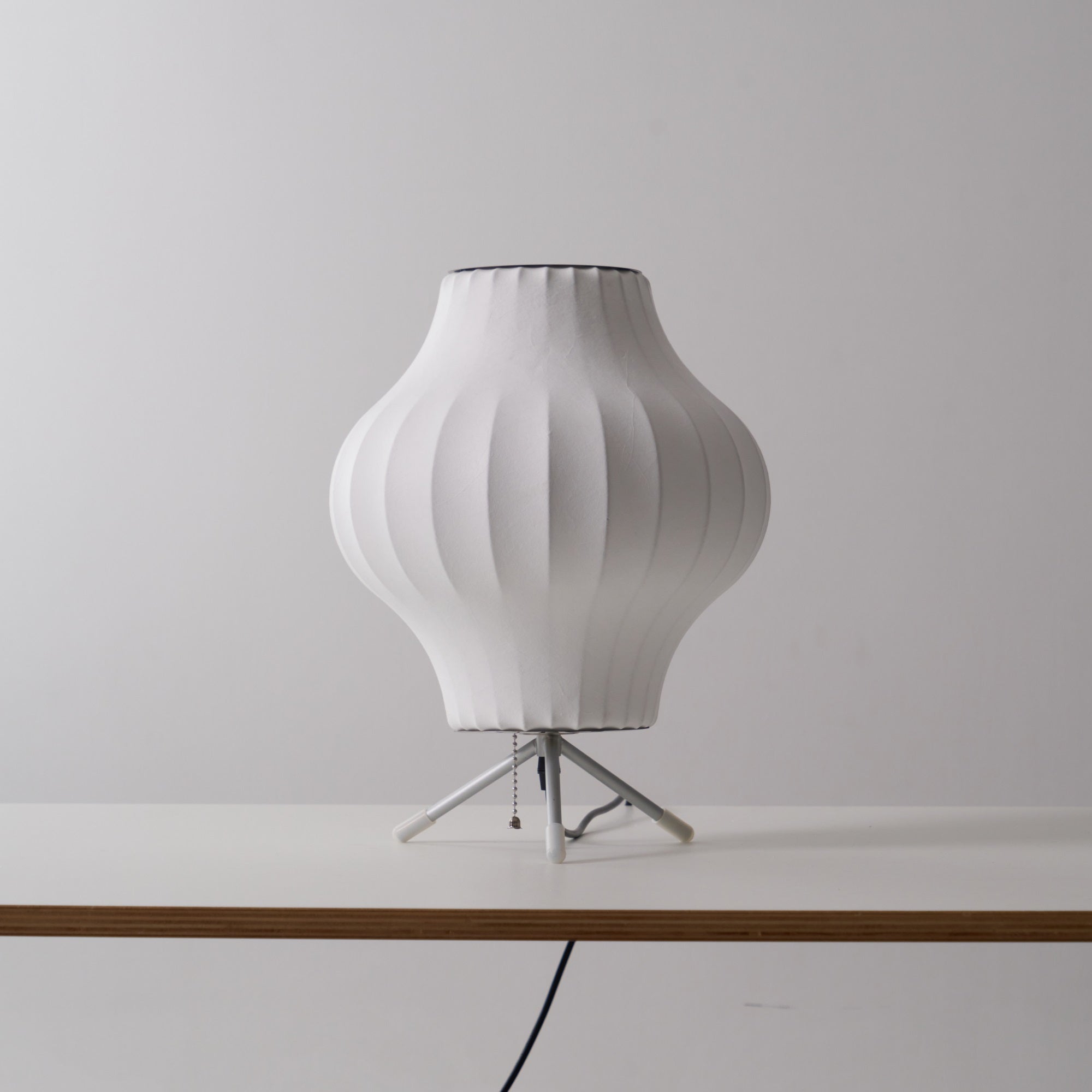 Glinice Steel Minimalist Table Lamp - Letslighting