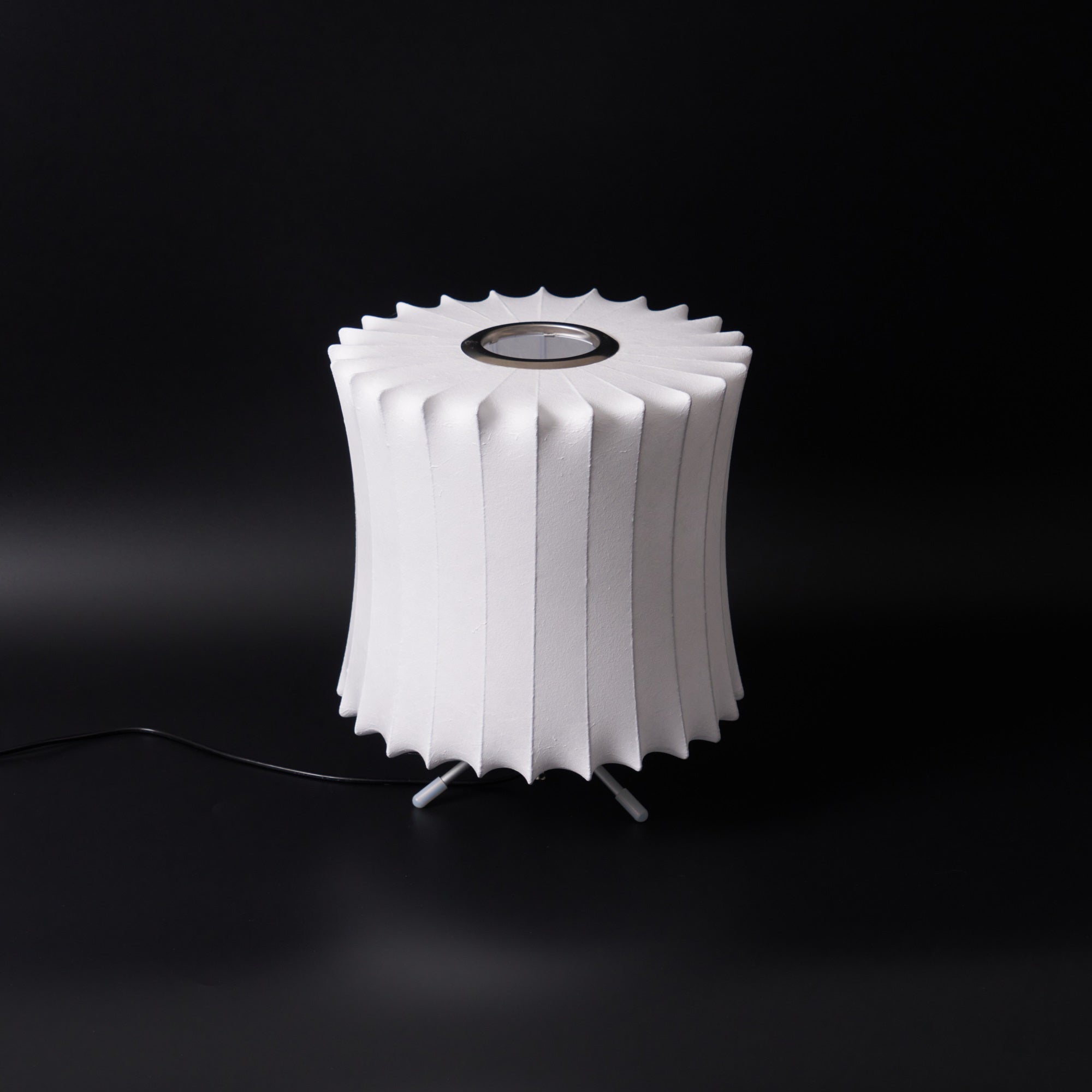 Glinice Steel Minimalist Table Lamp - Letslighting