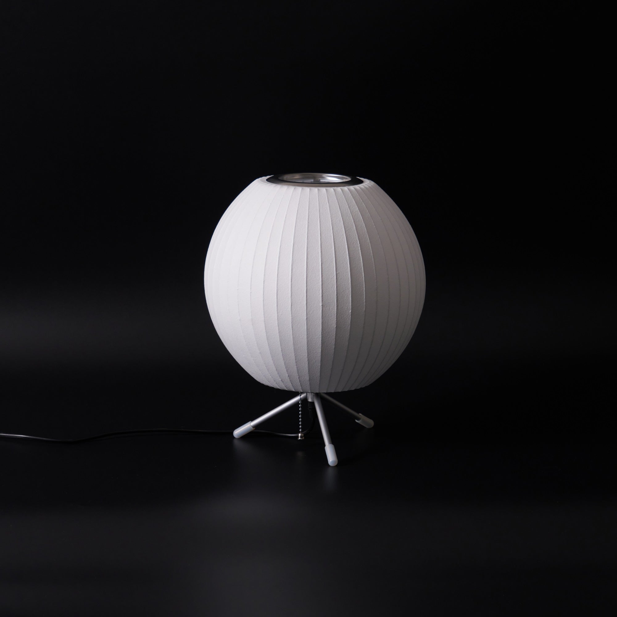 Glinice Steel Minimalist Table Lamp - Letslighting