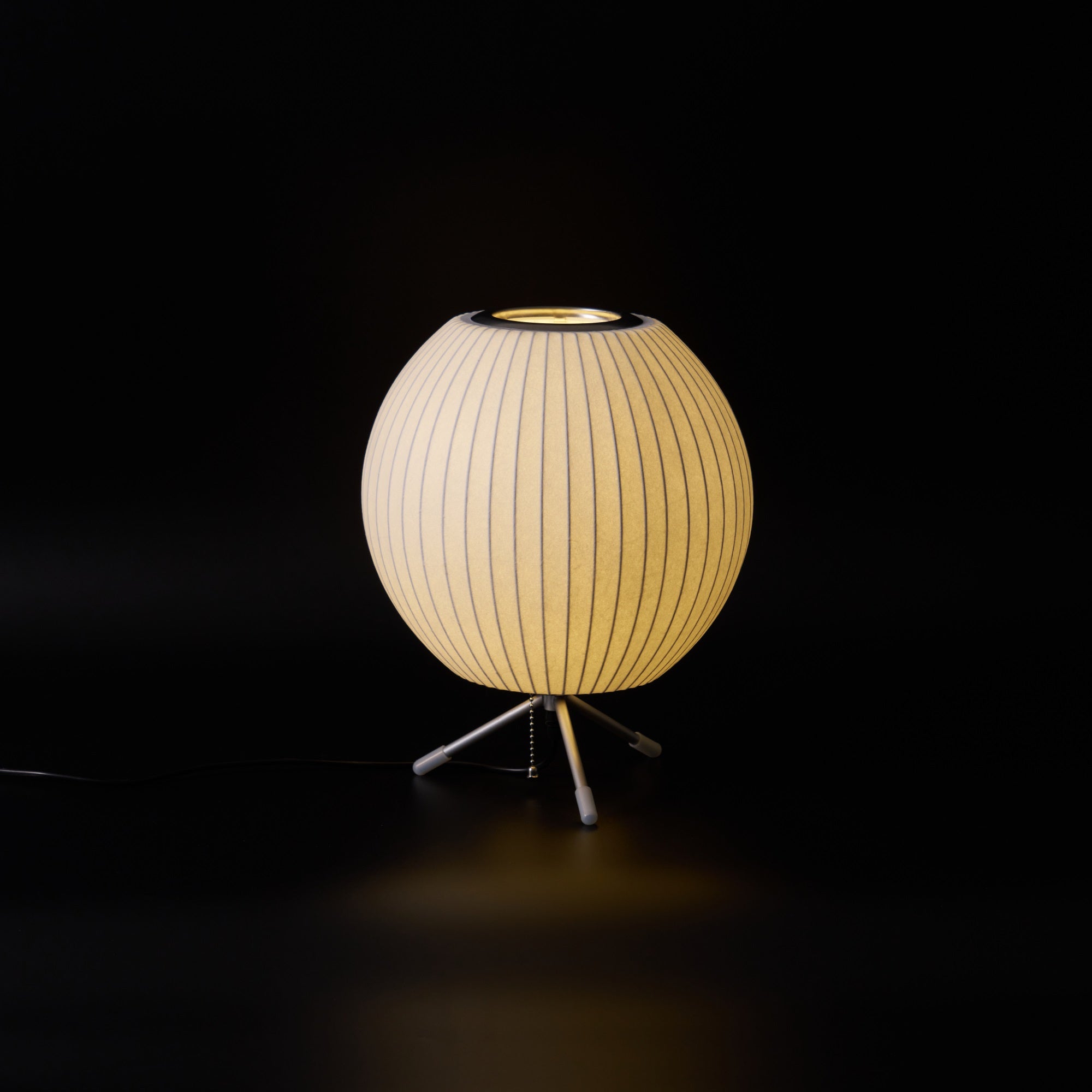 Glinice Steel Minimalist Table Lamp - Letslighting