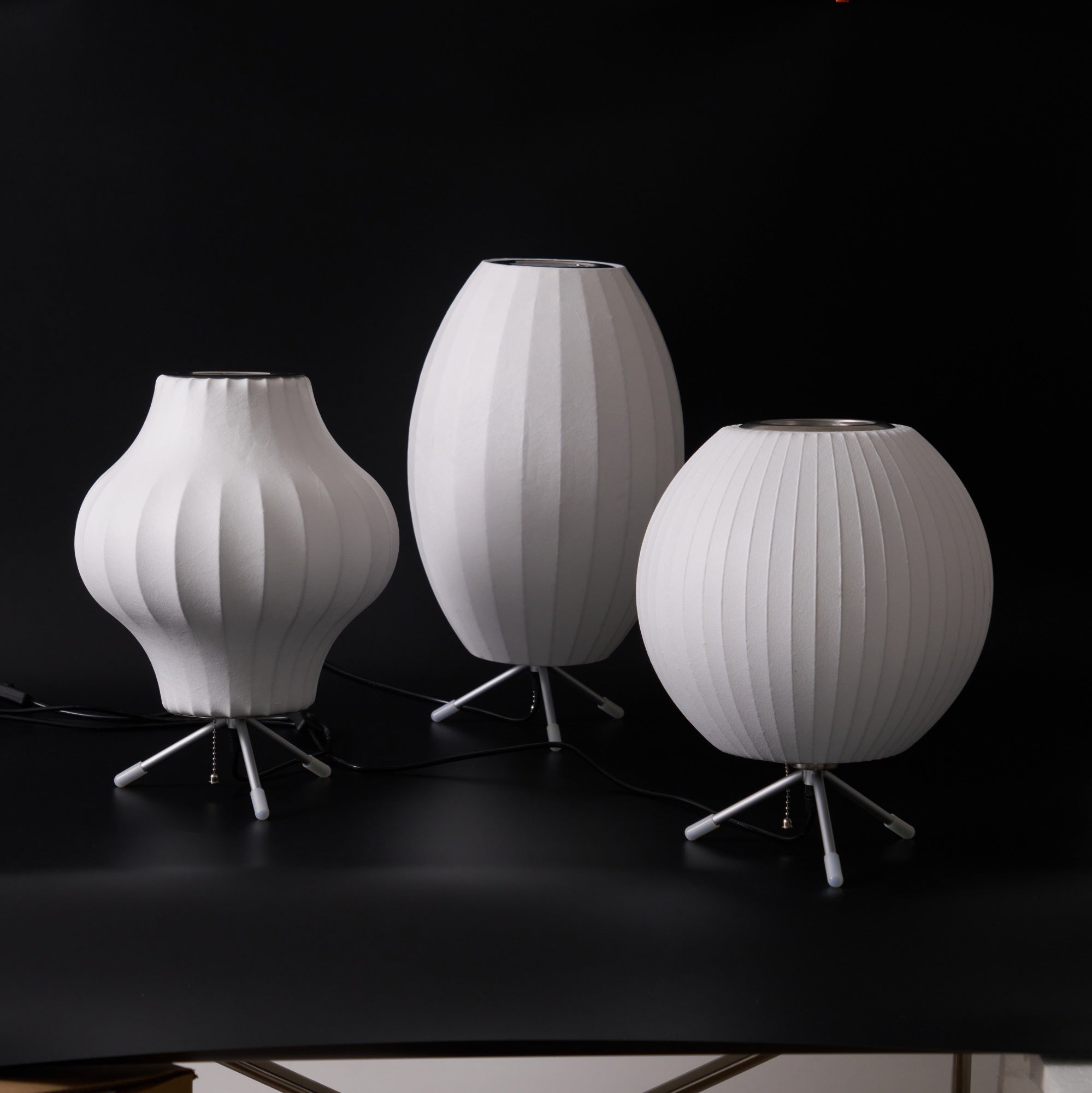 Glinice Steel Minimalist Table Lamp - Letslighting