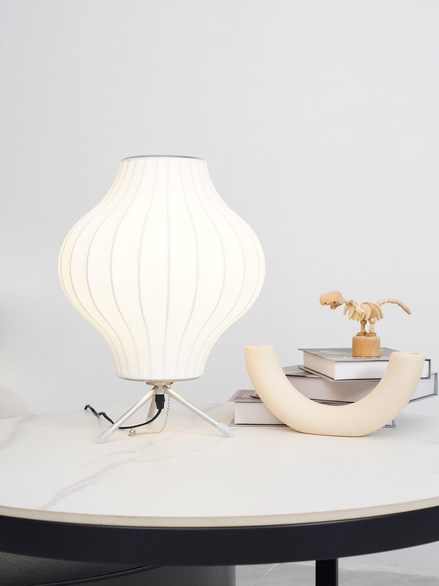 Glinice Steel Minimalist Table Lamp - Letslighting