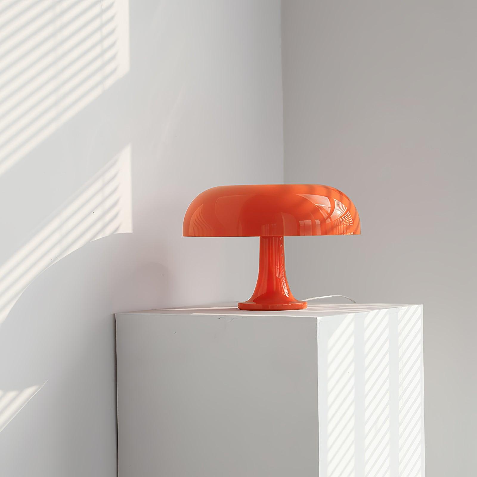 Ondain Playful Retro Table Lamp - Letslighting