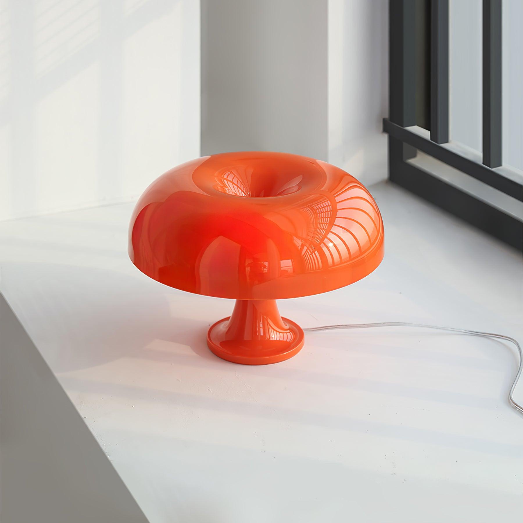 Ondain Playful Retro Table Lamp - Letslighting