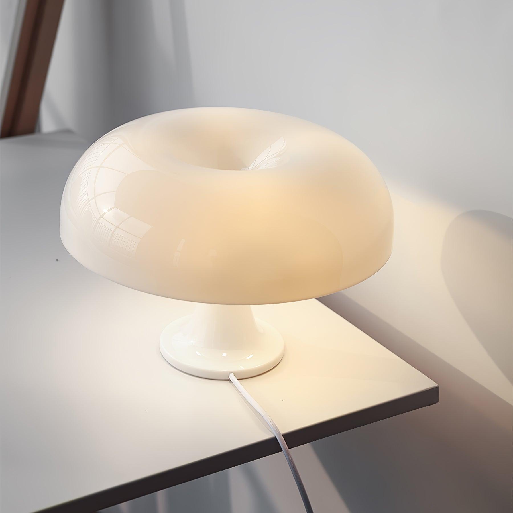 Ondain Playful Retro Table Lamp - Letslighting