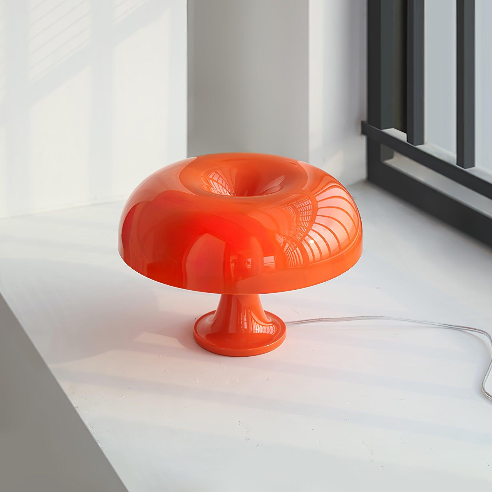 Ondain Playful Retro Table Lamp - Letslighting