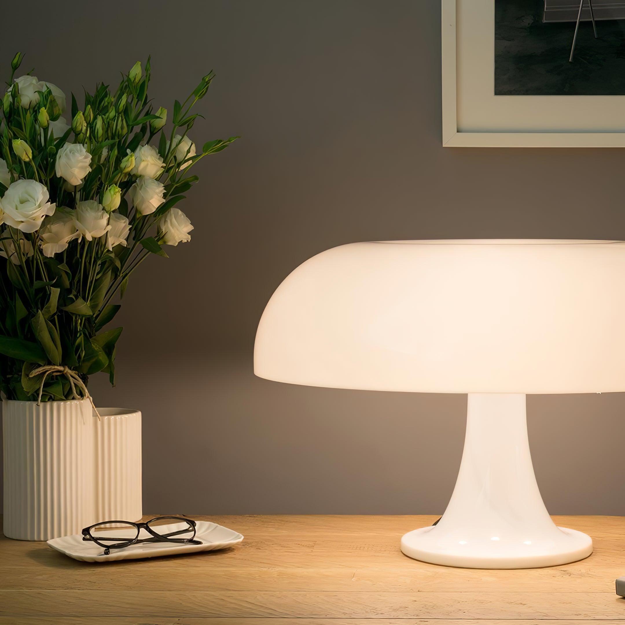 Ondain Playful Retro Table Lamp - Letslighting