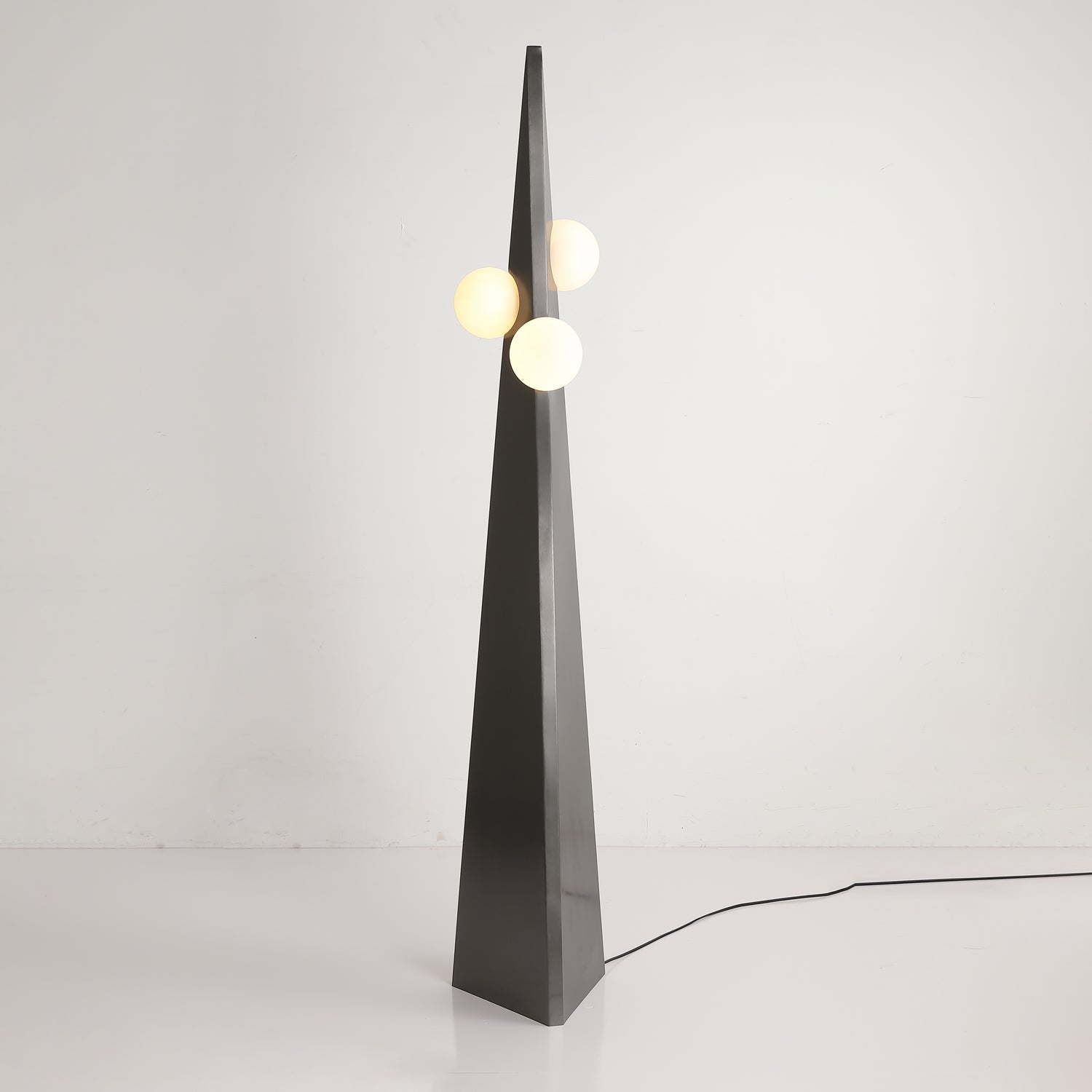 Lymarora Sculptural Floor Lamp - Letslighting
