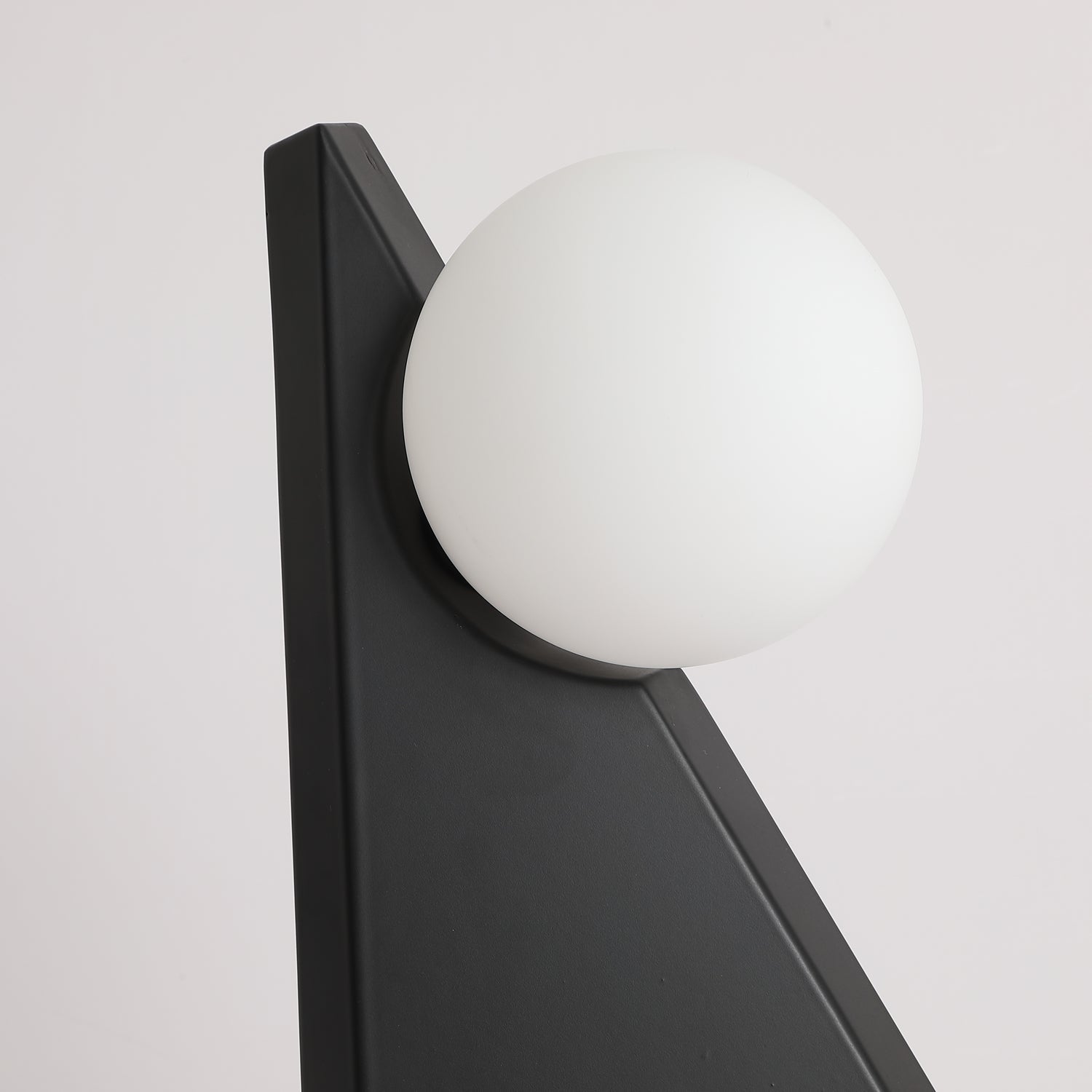 Nixie Geometric Glass Table Lamp - Letslighting