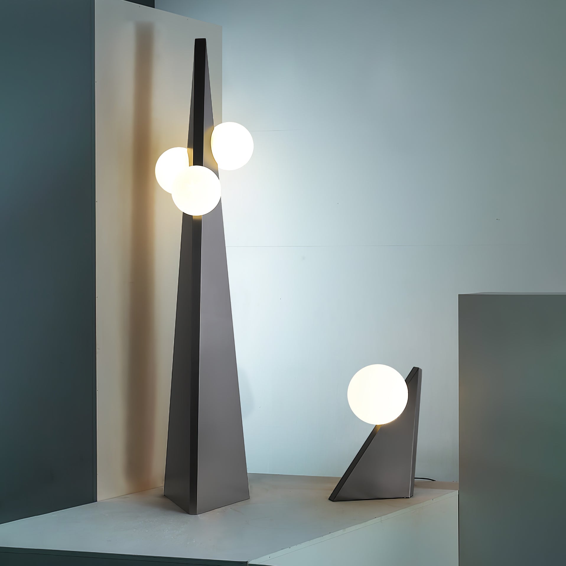Nixie Geometric Glass Table Lamp - Letslighting