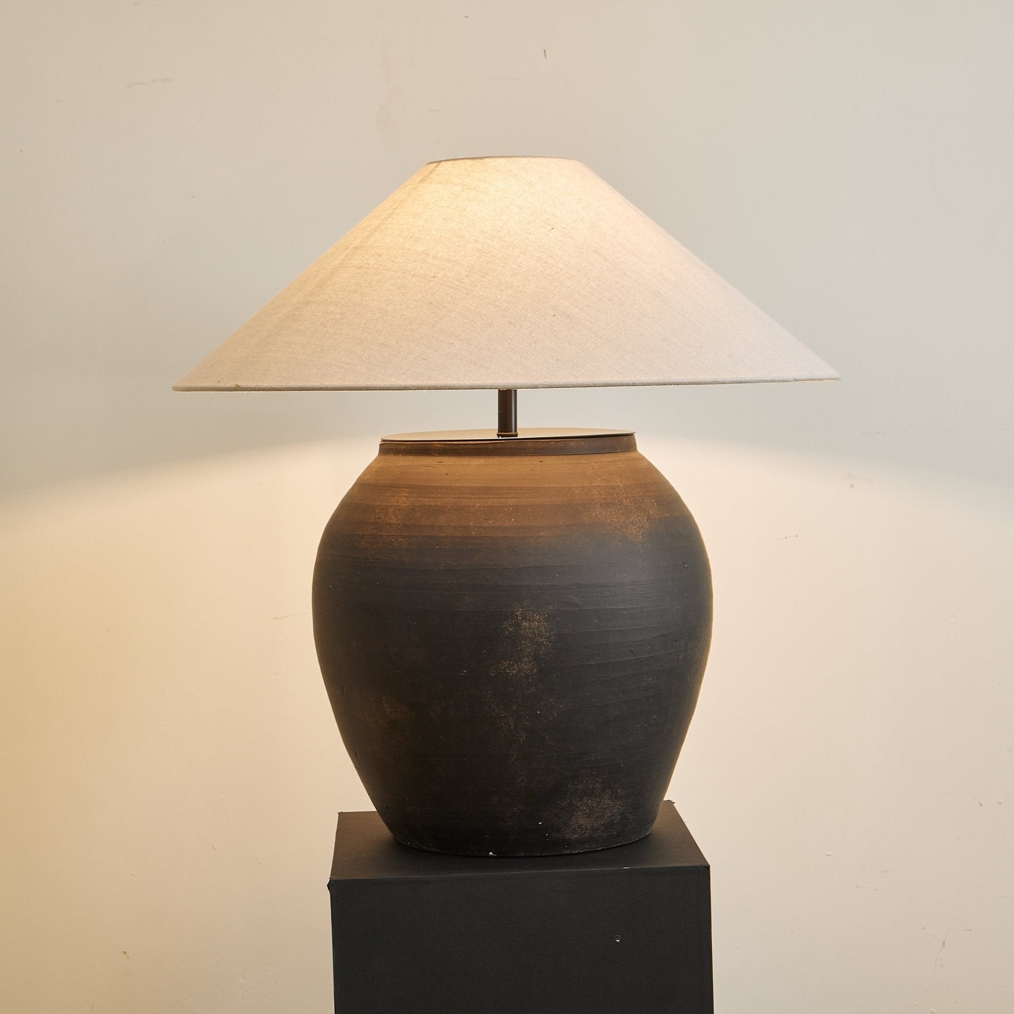 Eloise Modern Table Lamp - Letslighting