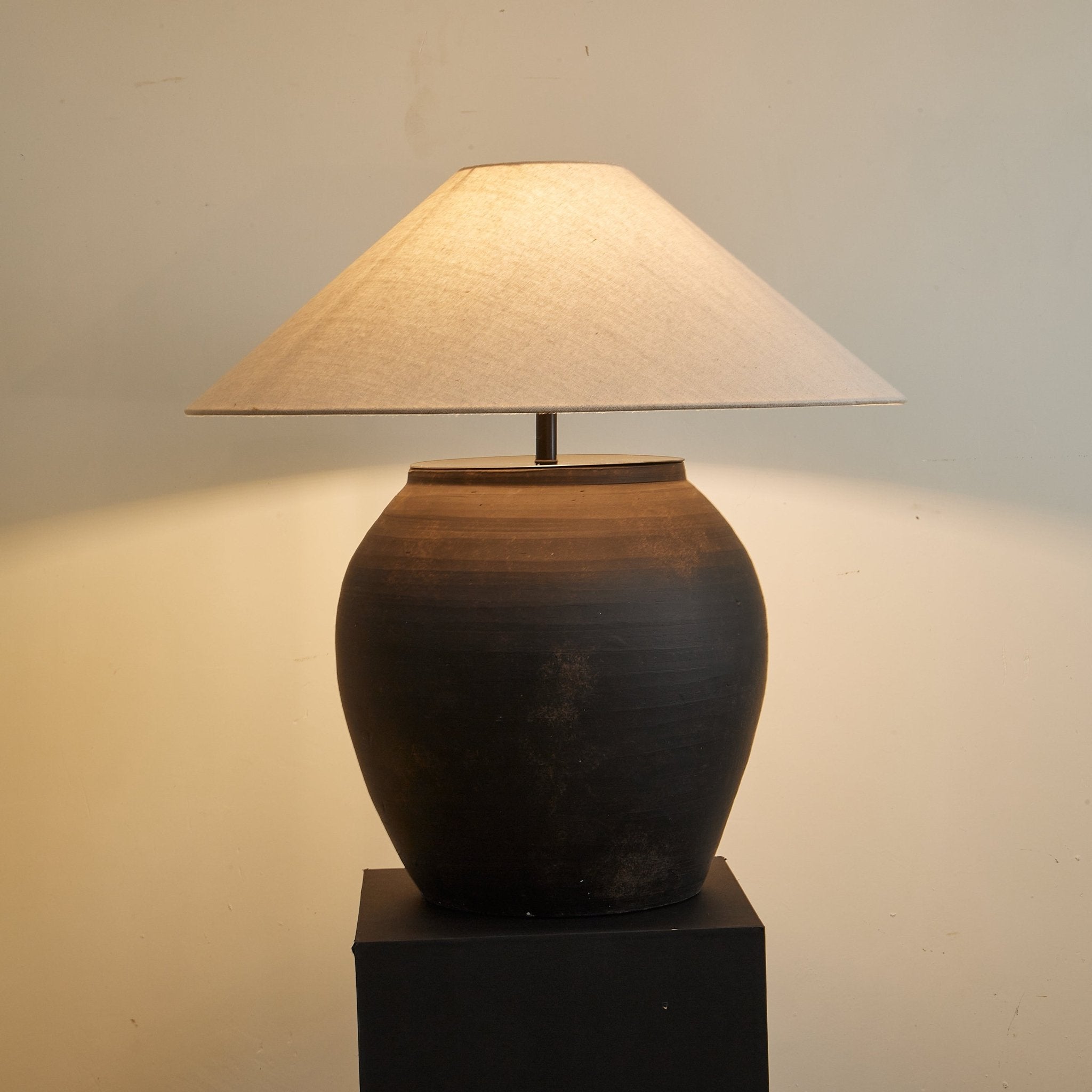 Eloise Modern Table Lamp - Letslighting