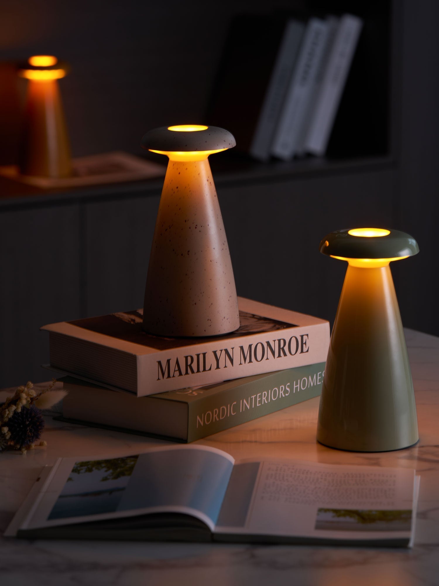 Mushroove Ceramic Minimalist Table Lamp - Letslighting