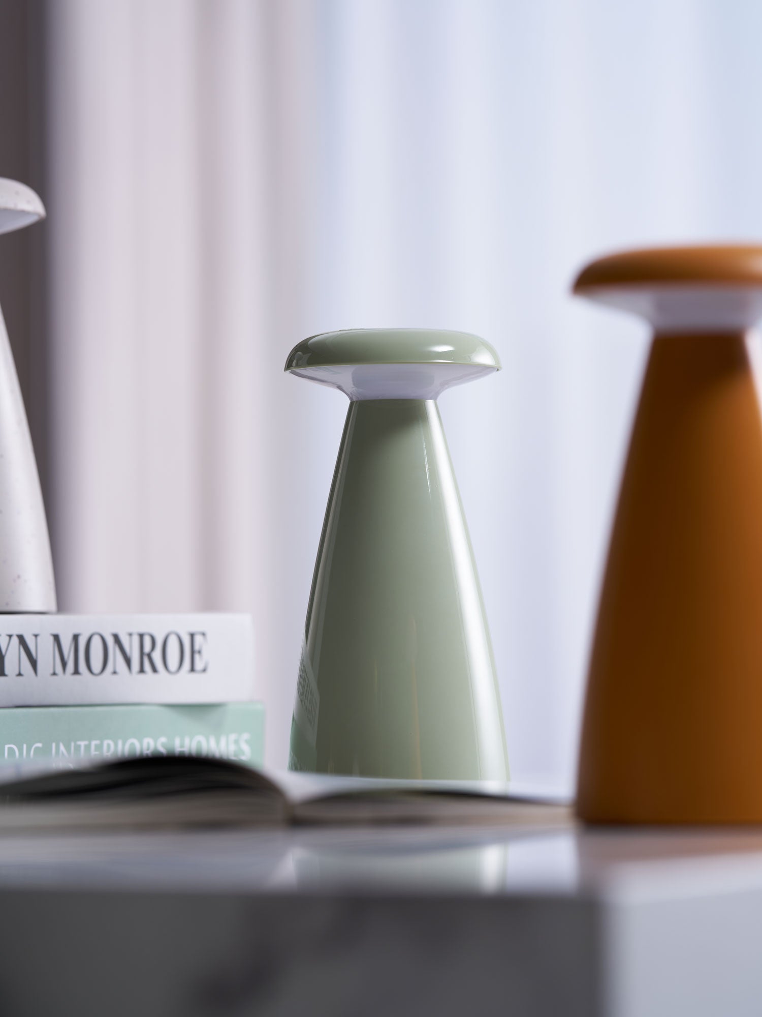 Mushroove Ceramic Minimalist Table Lamp - Letslighting