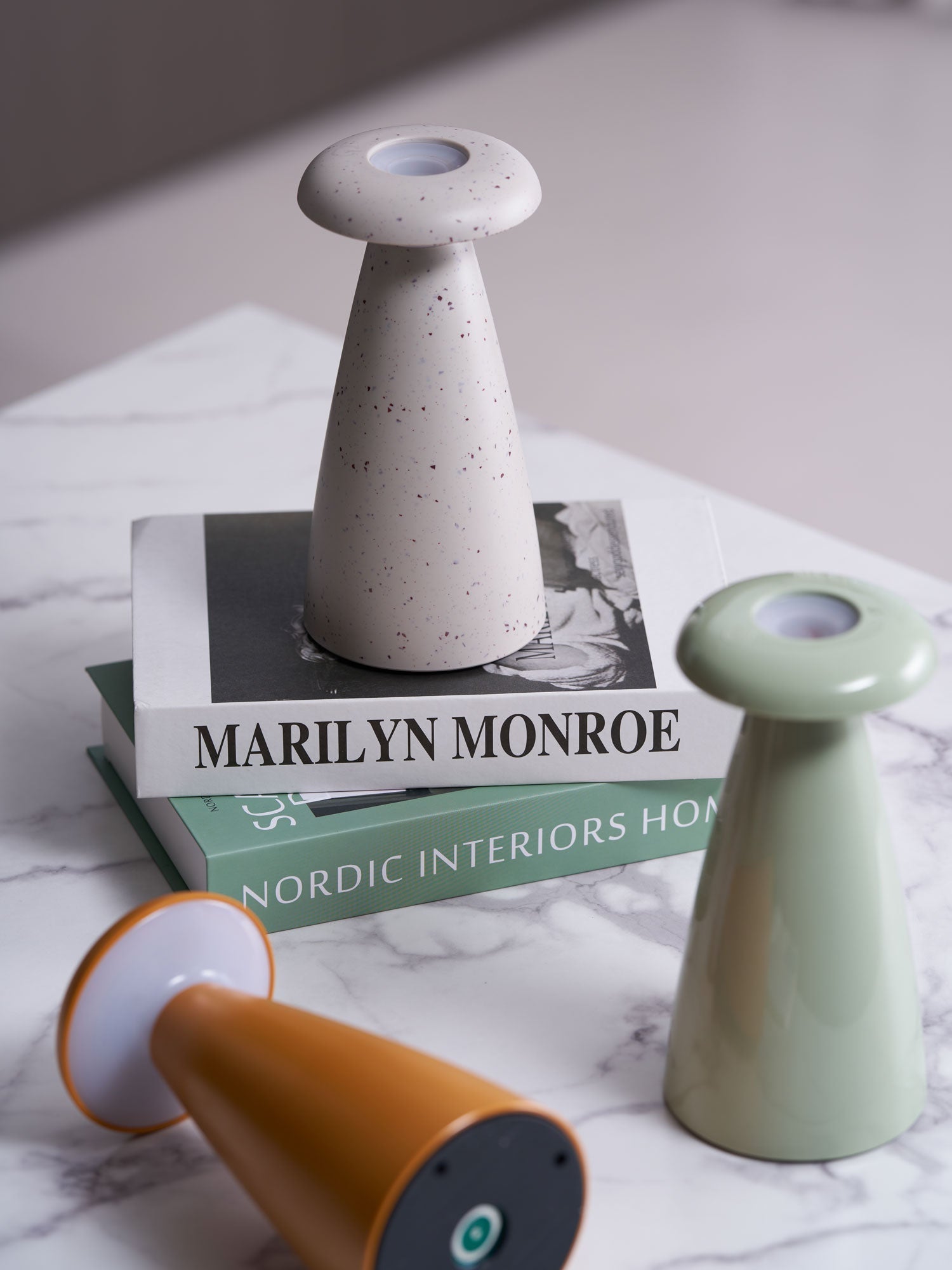 Mushroove Ceramic Minimalist Table Lamp - Letslighting