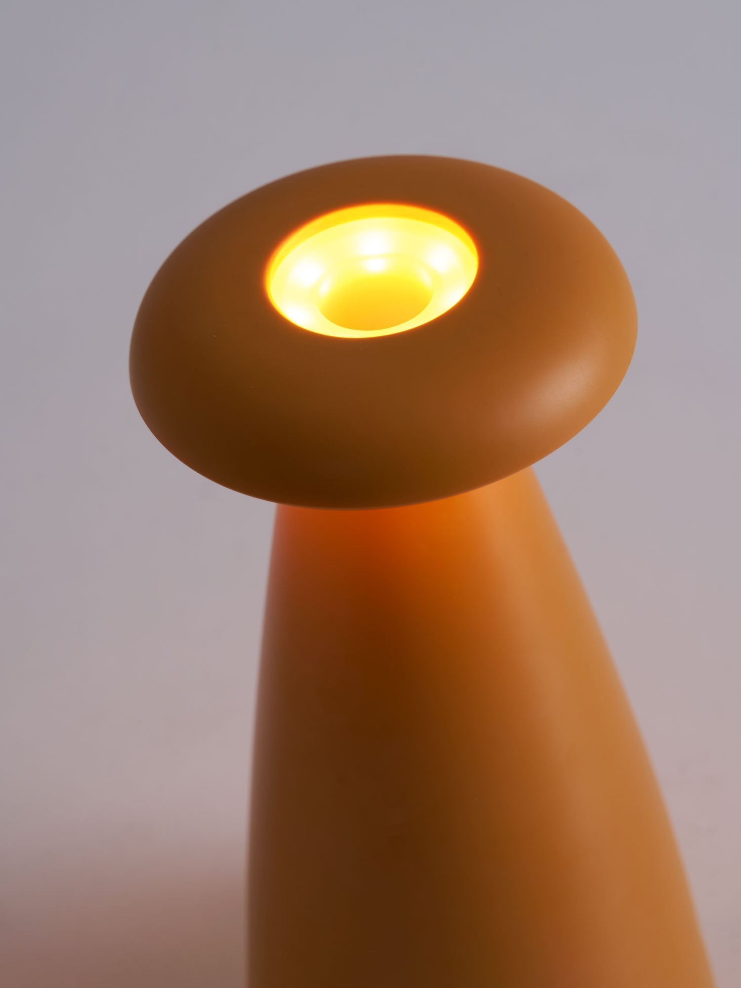 Mushroove Ceramic Minimalist Table Lamp - Letslighting
