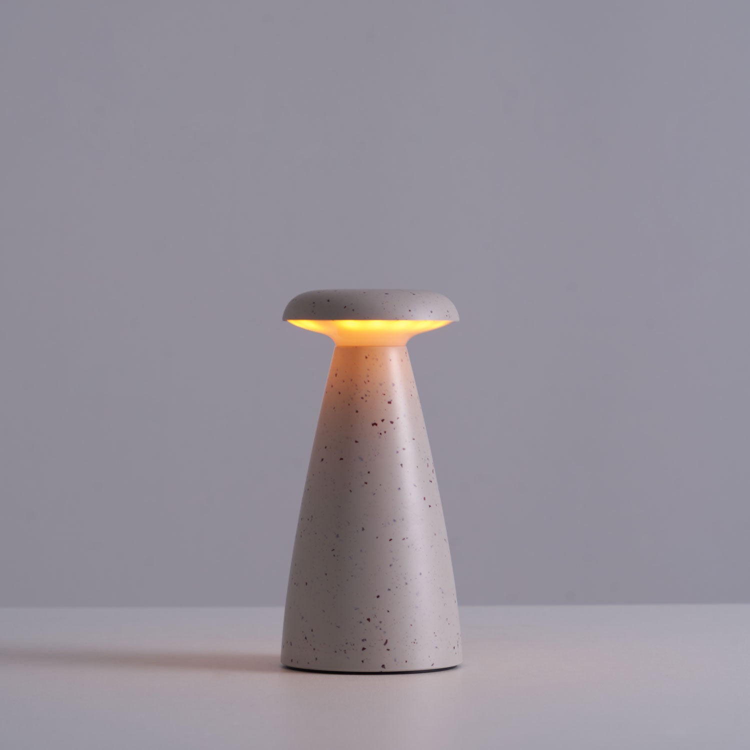 Mushroove Ceramic Minimalist Table Lamp - Letslighting
