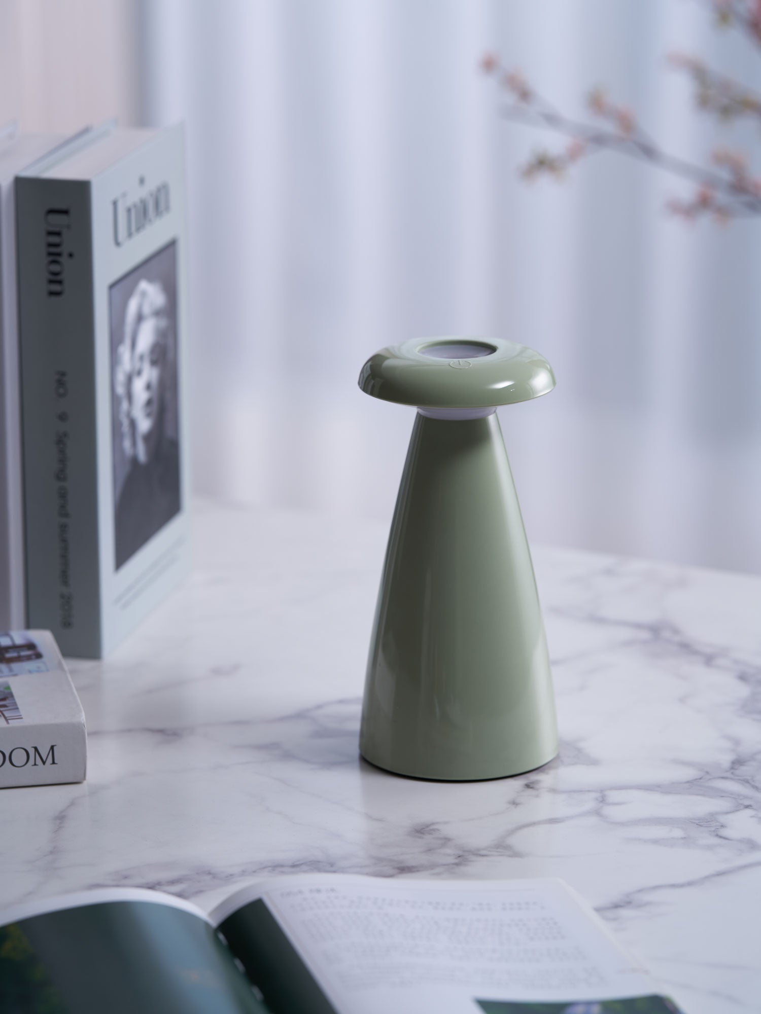 Mushroove Ceramic Minimalist Table Lamp - Letslighting