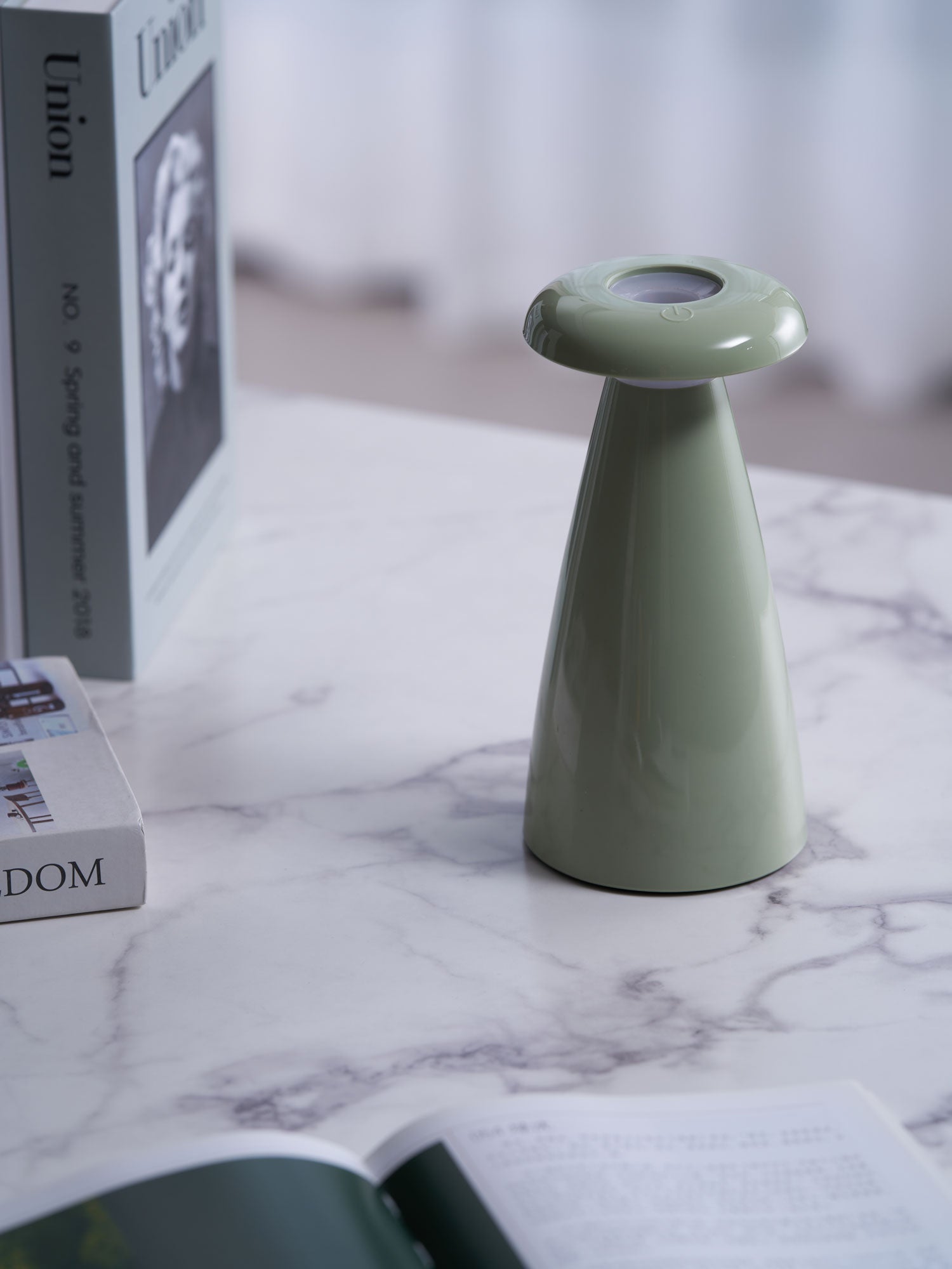 Mushroove Ceramic Minimalist Table Lamp - Letslighting