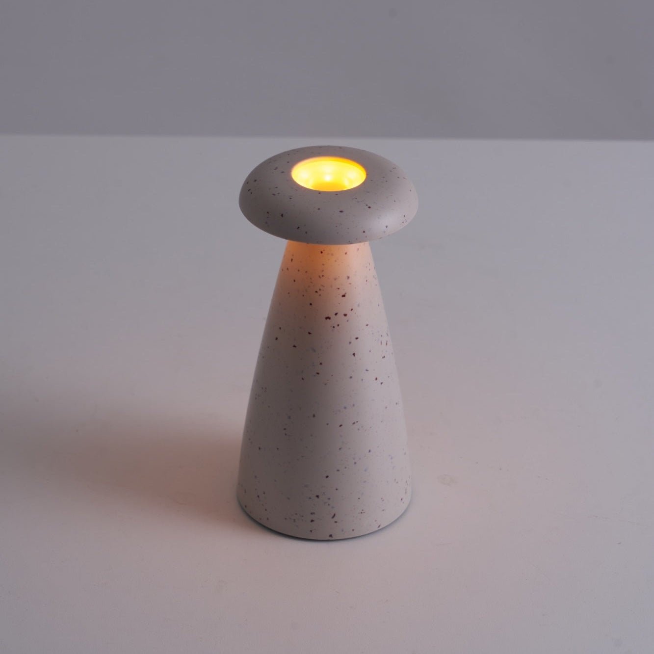Mushroove Ceramic Minimalist Table Lamp - Letslighting