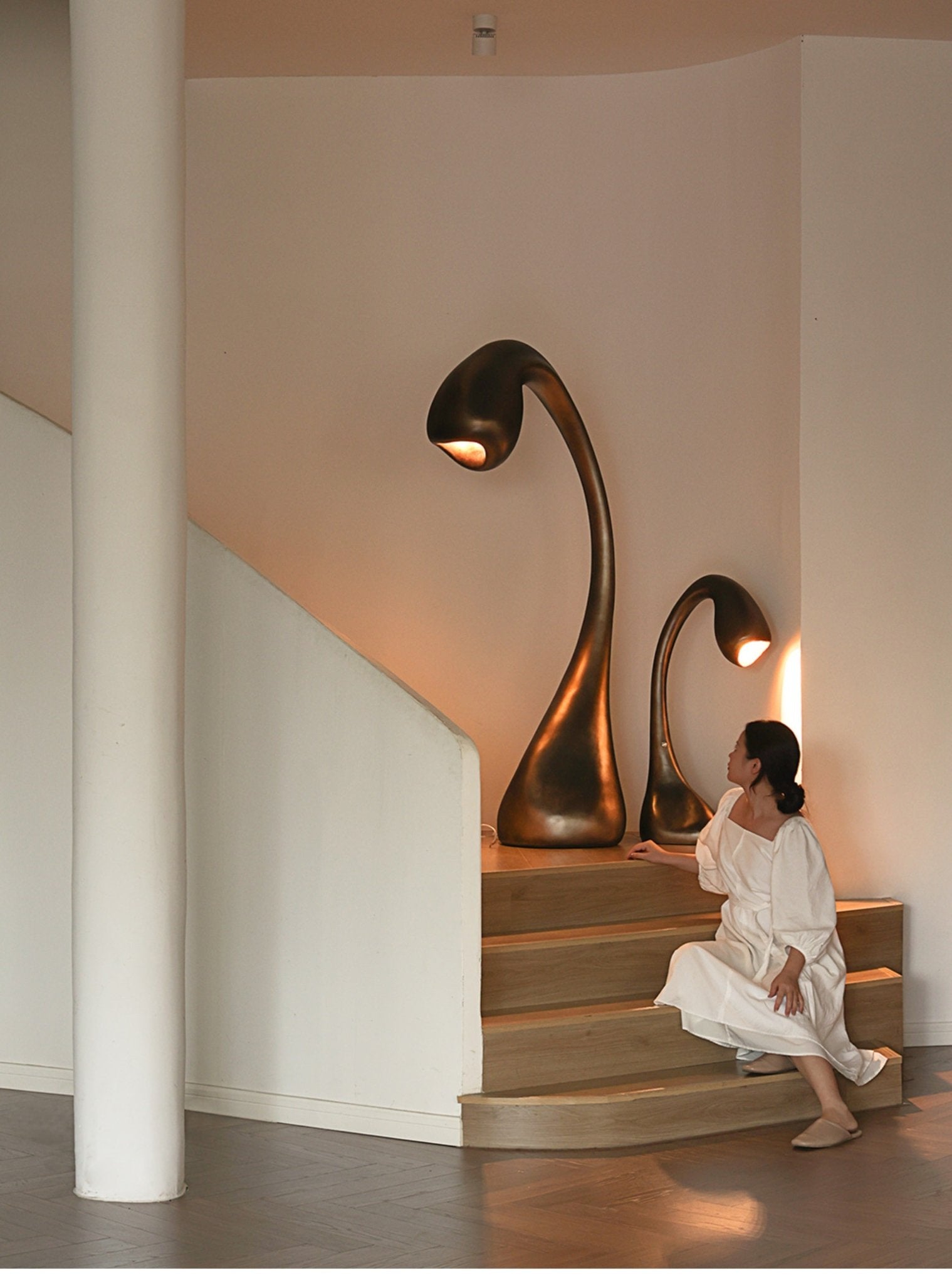 Noor Grande Sculptural Floor Lamp - Letslighting