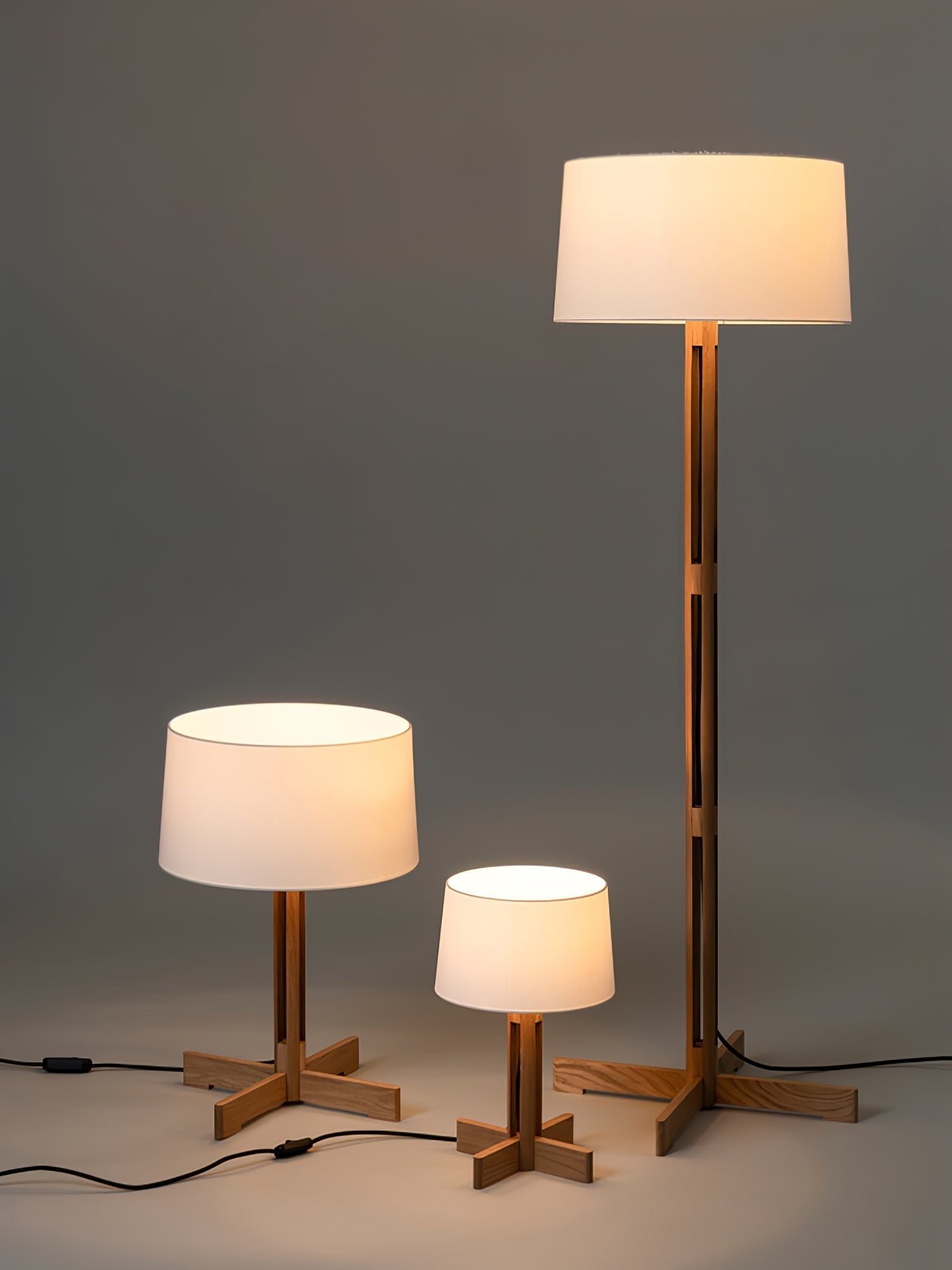 Terray Wood Fabric Classic Floor Lamp - Letslighting