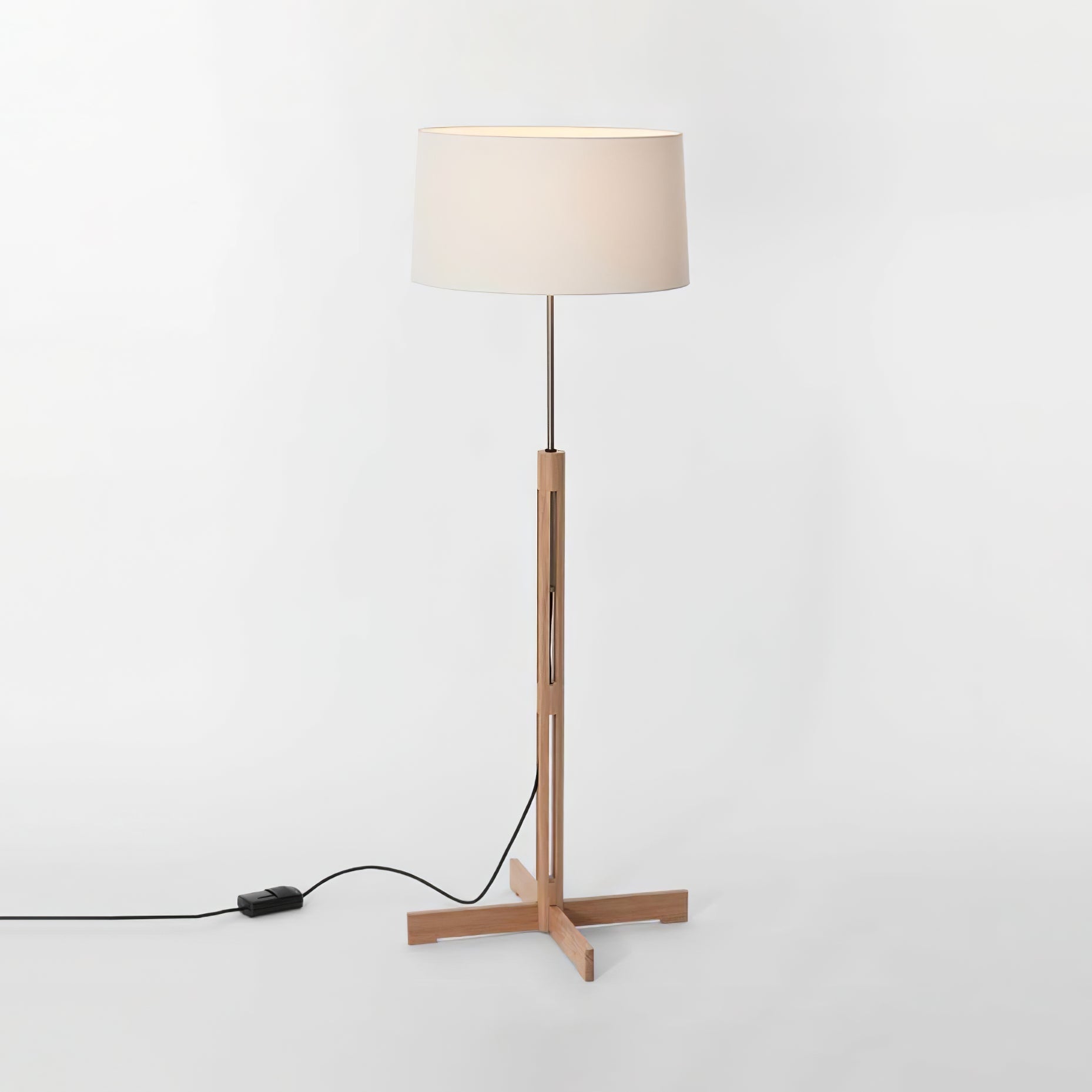 Terray Wood Fabric Classic Floor Lamp - Letslighting