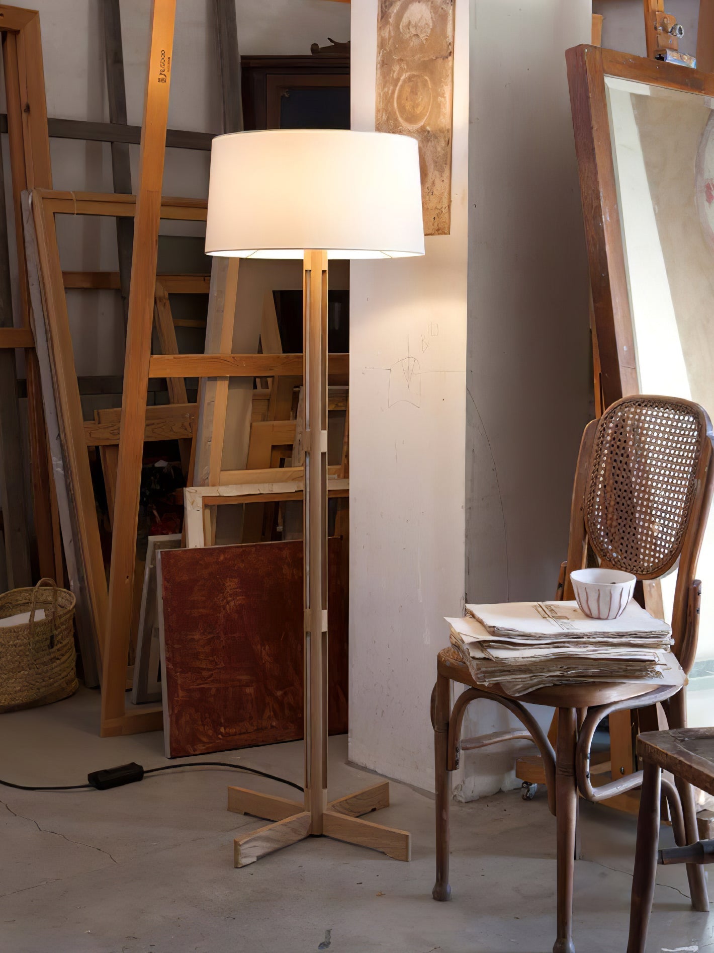 Terray Wood Fabric Classic Floor Lamp - Letslighting