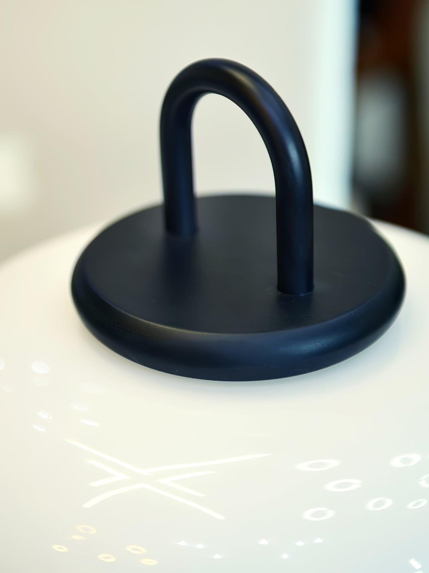 Solisic Minimalist Table Lamp - Letslighting