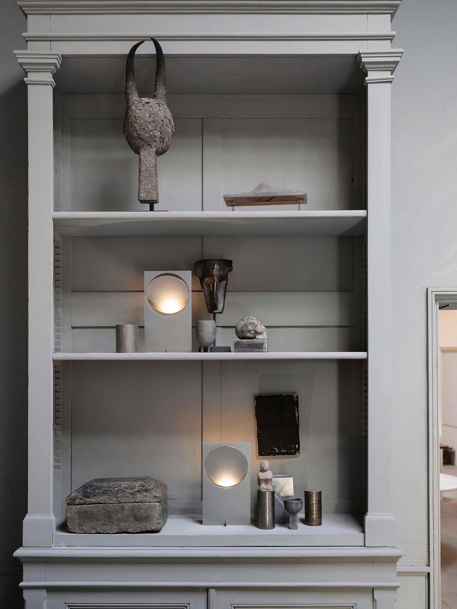 Orona Steel Futuristic Table Lamp - Letslighting