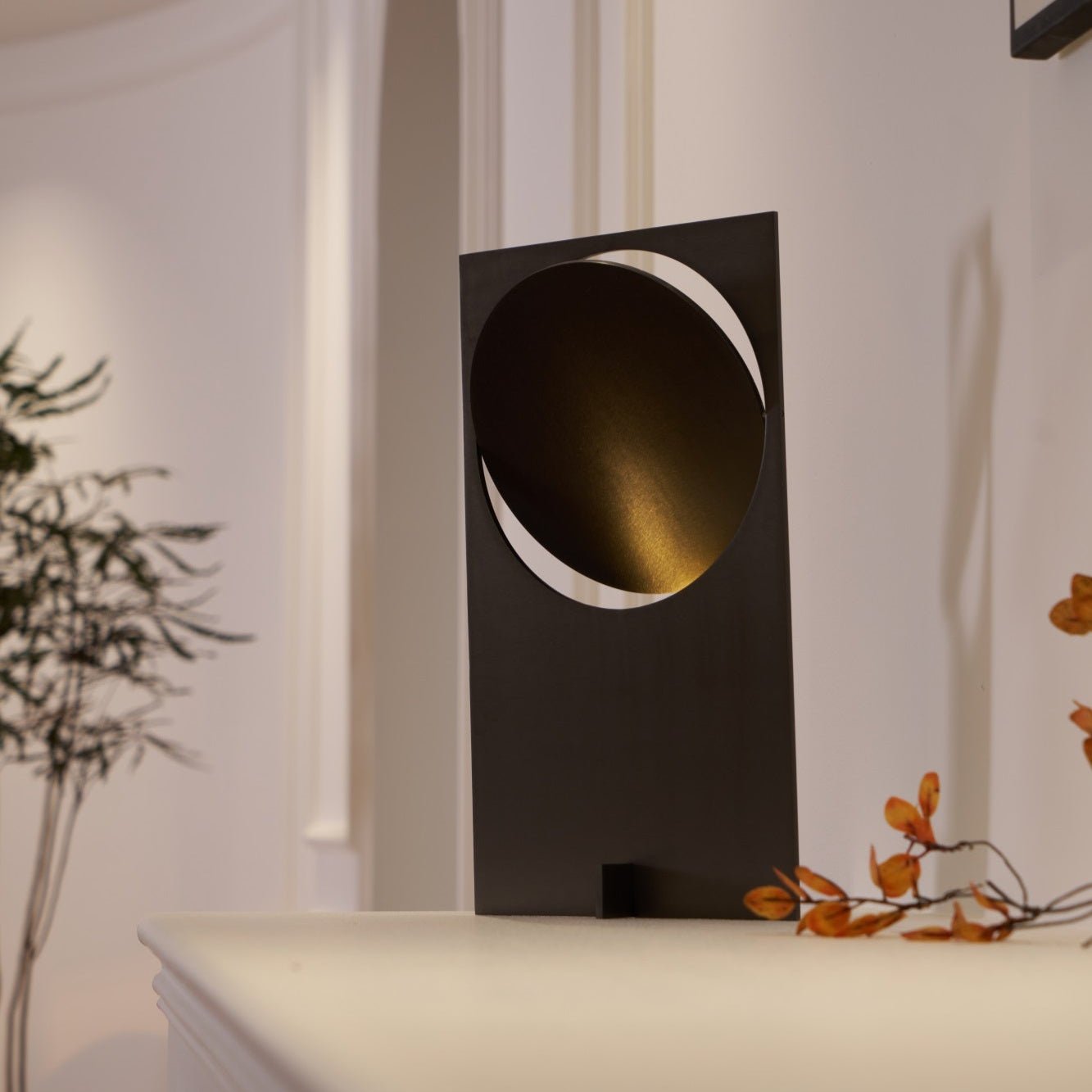 Orona Steel Futuristic Table Lamp - Letslighting